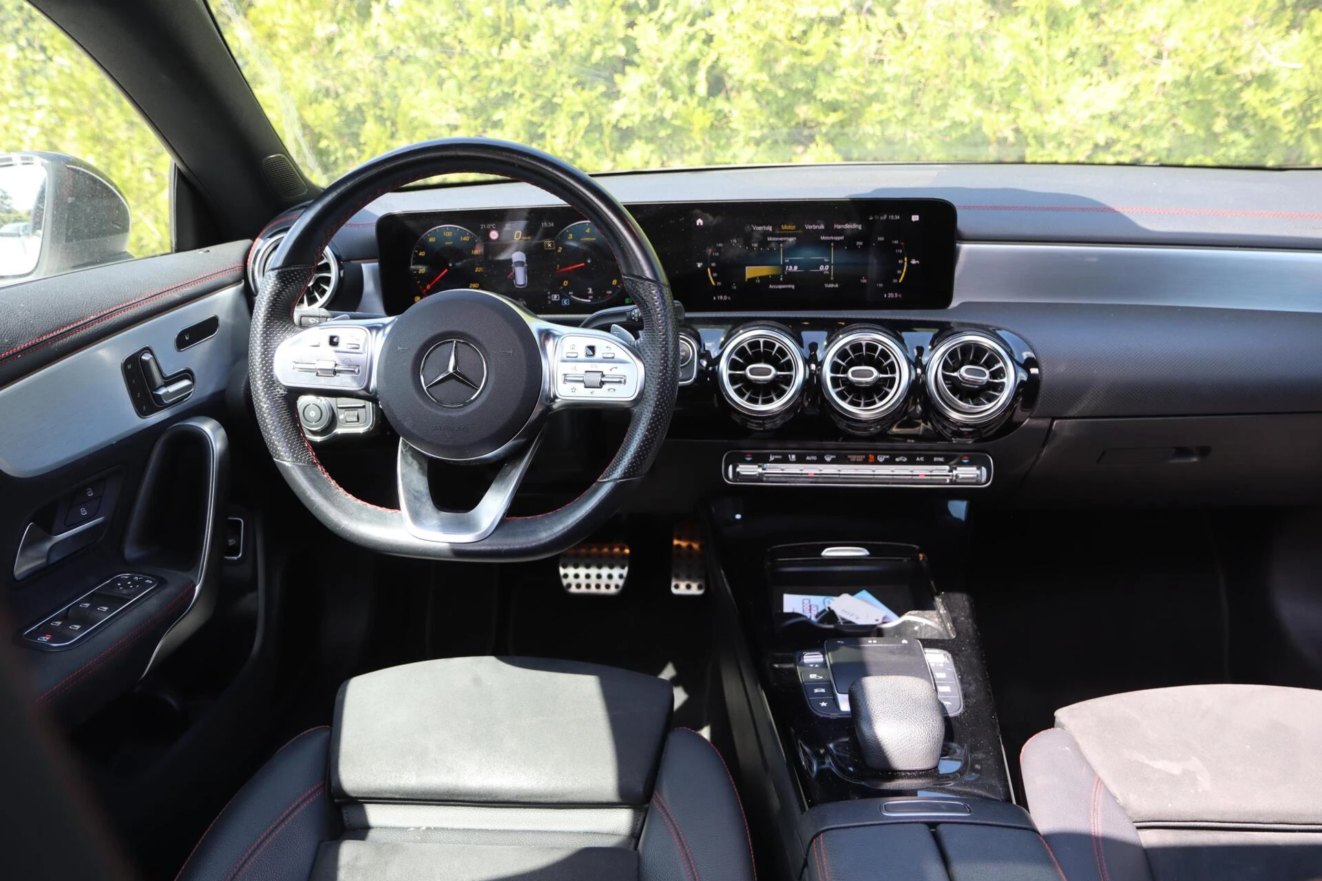 Hoofdafbeelding Mercedes-Benz CLA