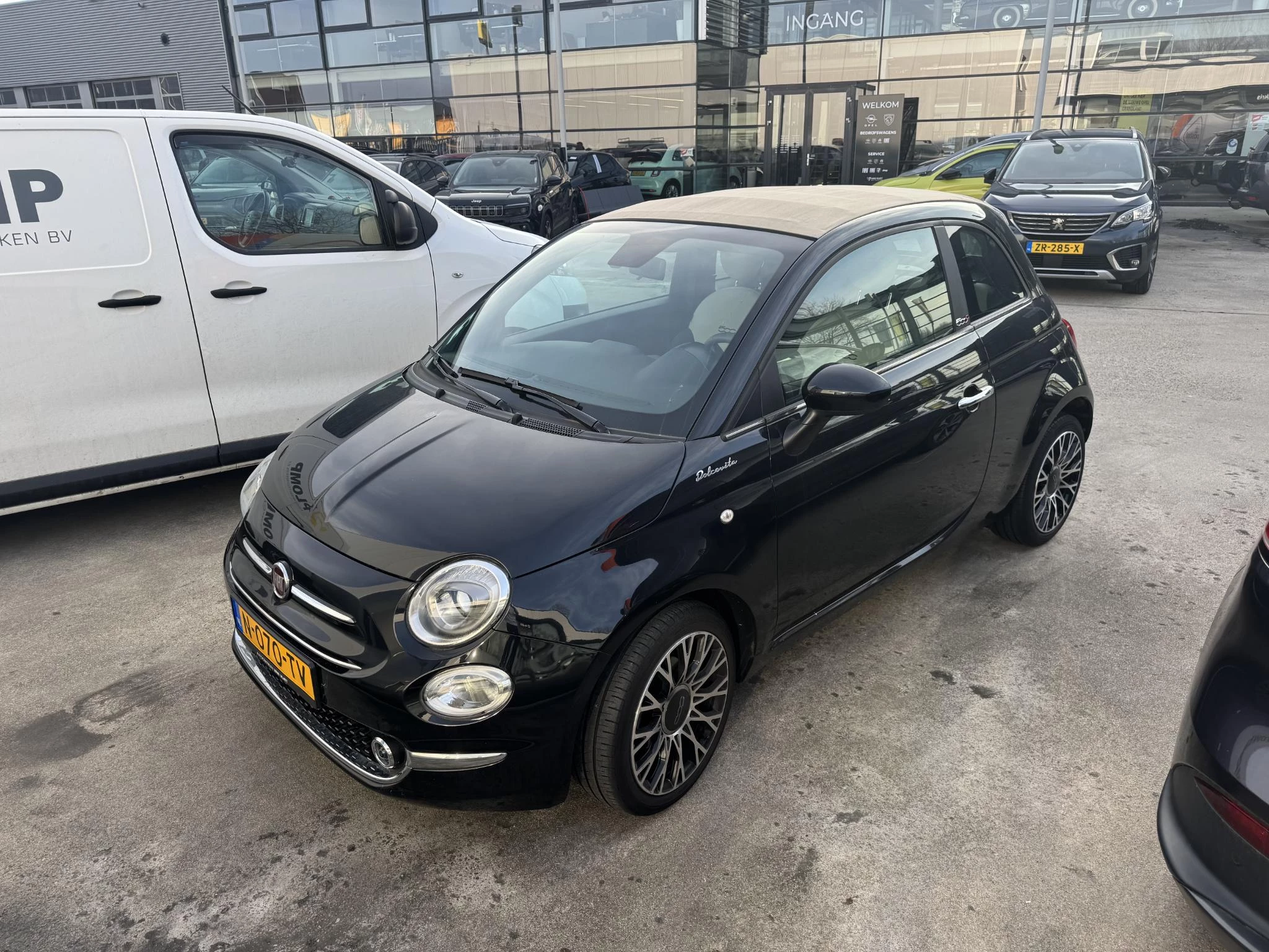 Hoofdafbeelding Fiat 500C