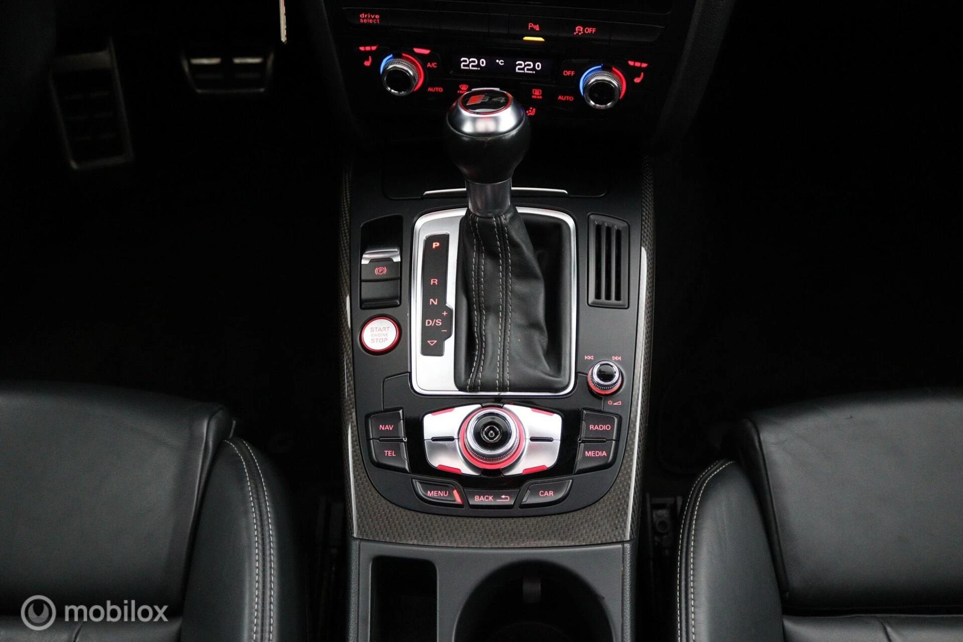 Hoofdafbeelding Audi S4