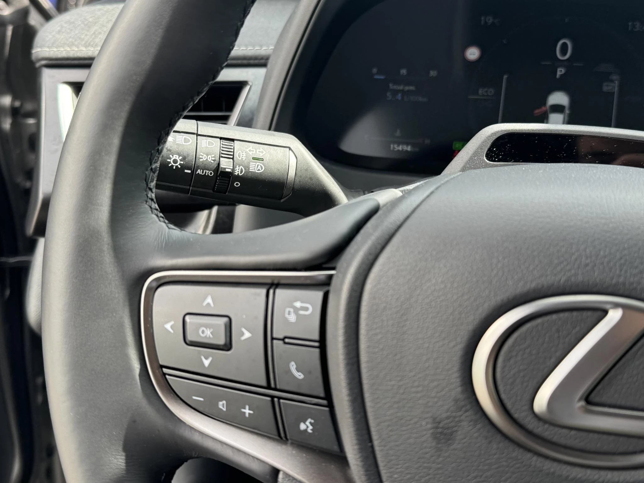Hoofdafbeelding Lexus UX