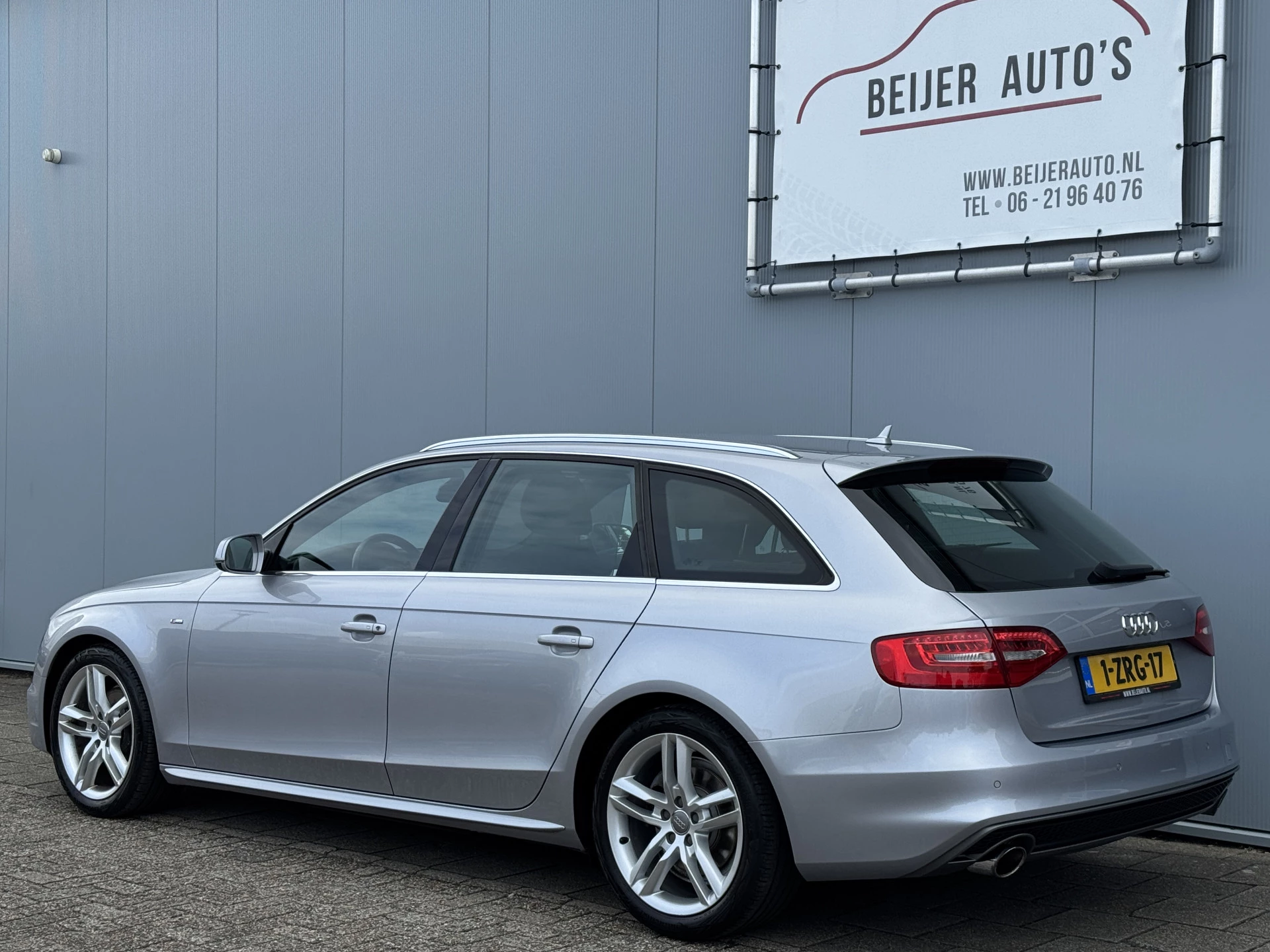 Hoofdafbeelding Audi A4