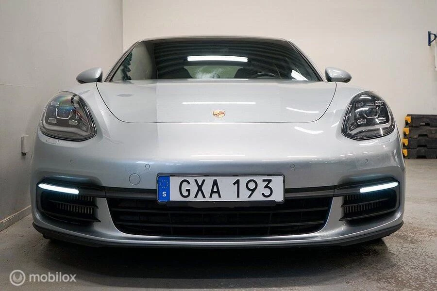 Hoofdafbeelding Porsche Panamera