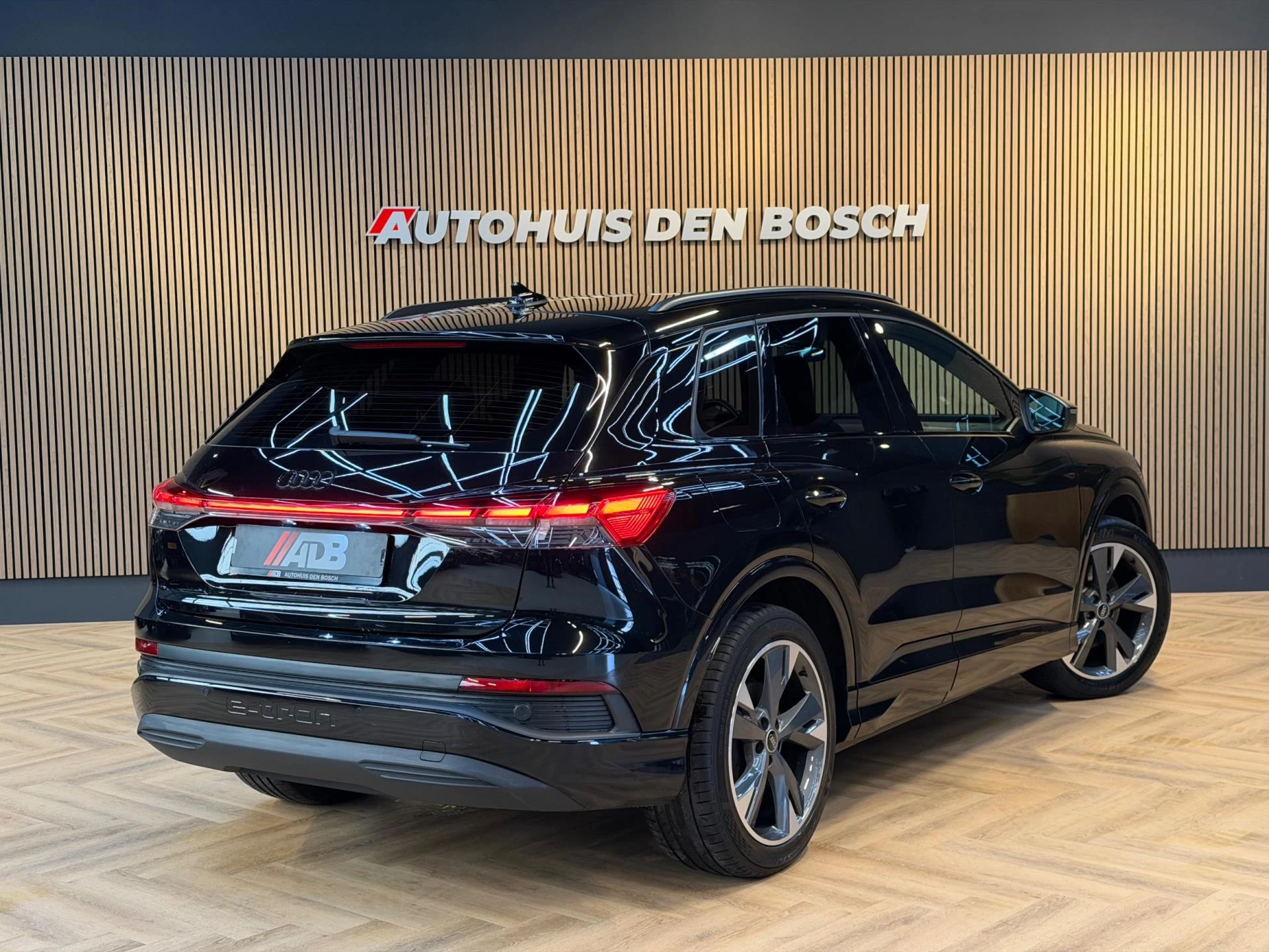 Hoofdafbeelding Audi Q4 e-tron