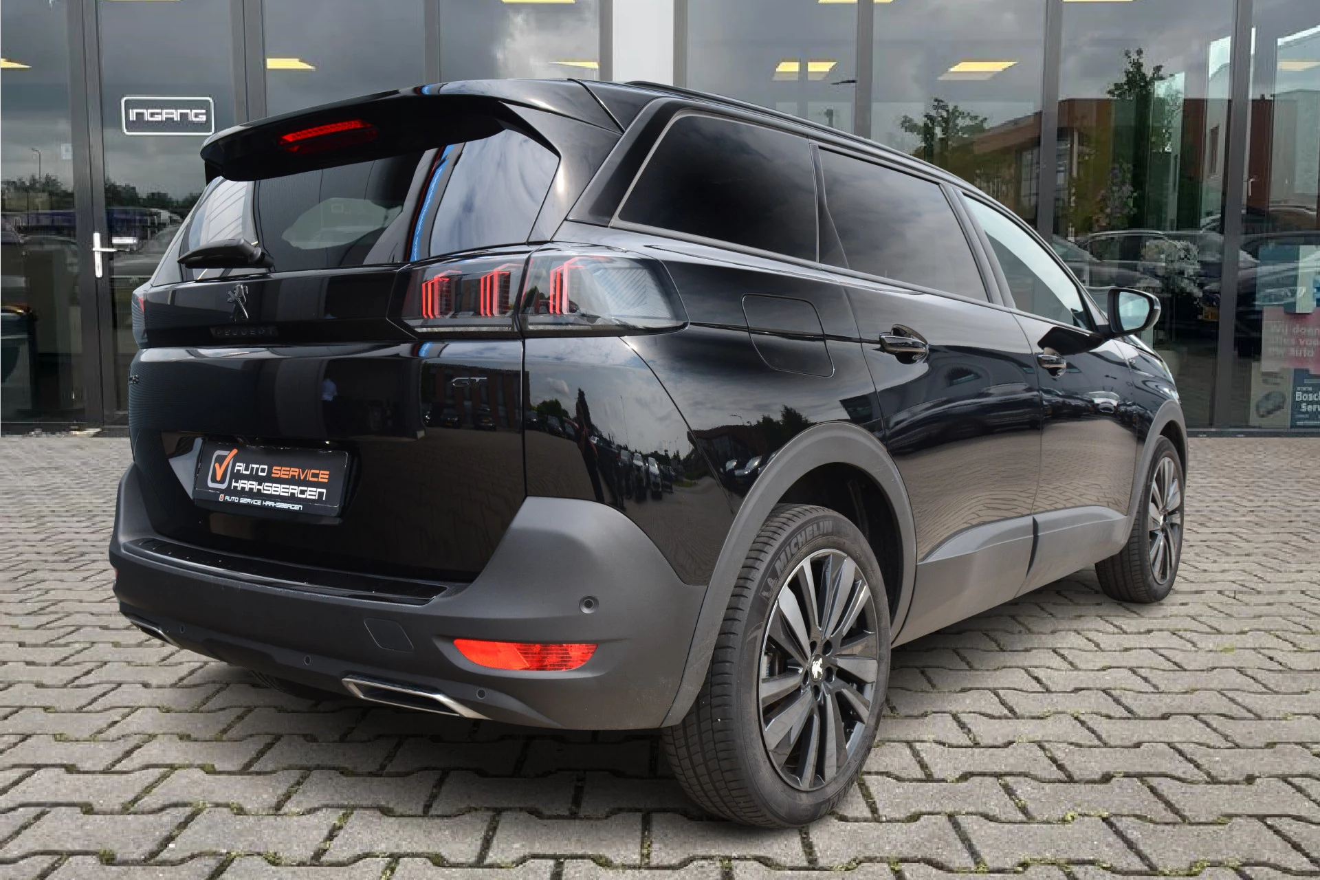 Hoofdafbeelding Peugeot 5008