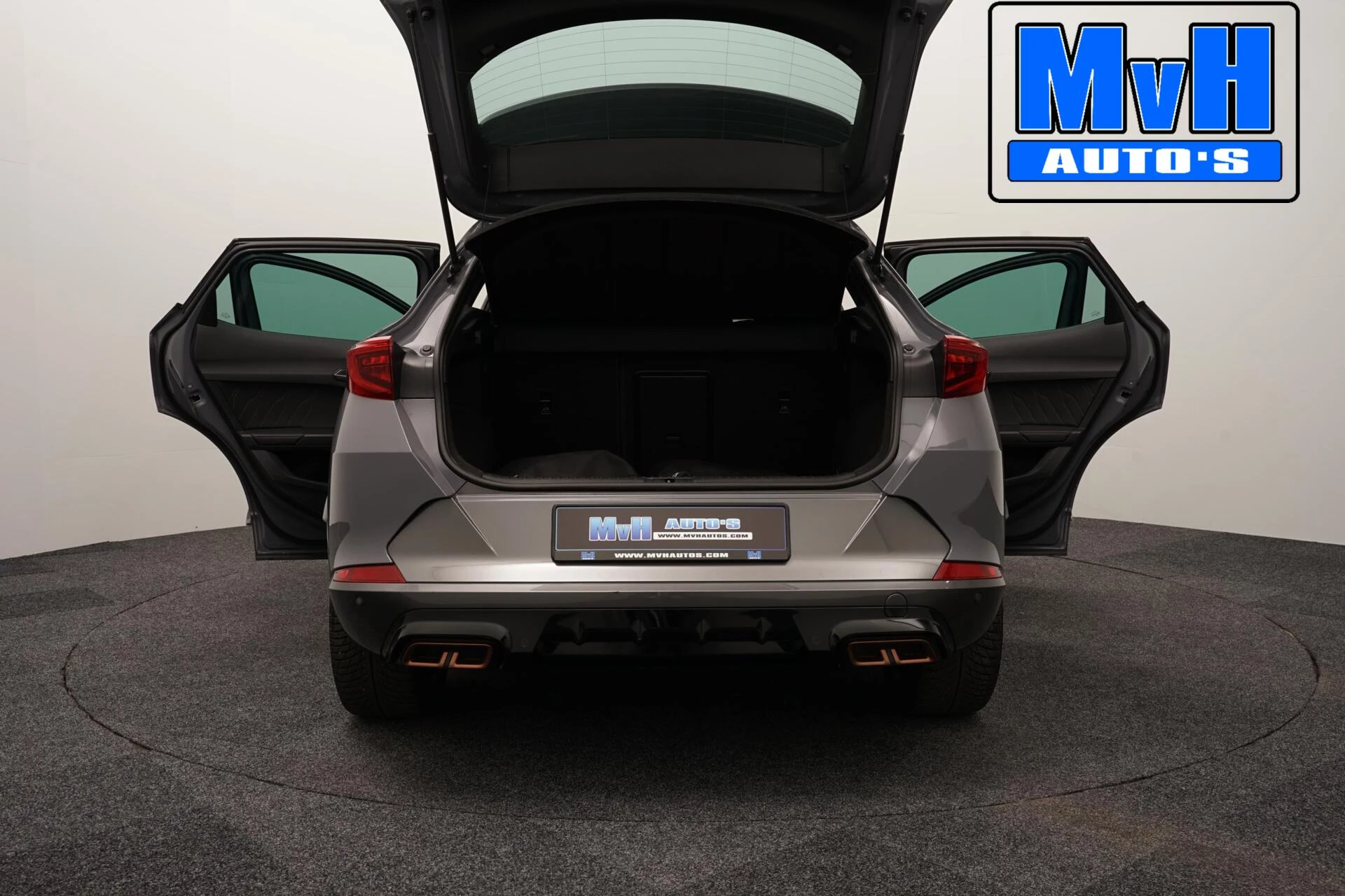 Hoofdafbeelding CUPRA Formentor
