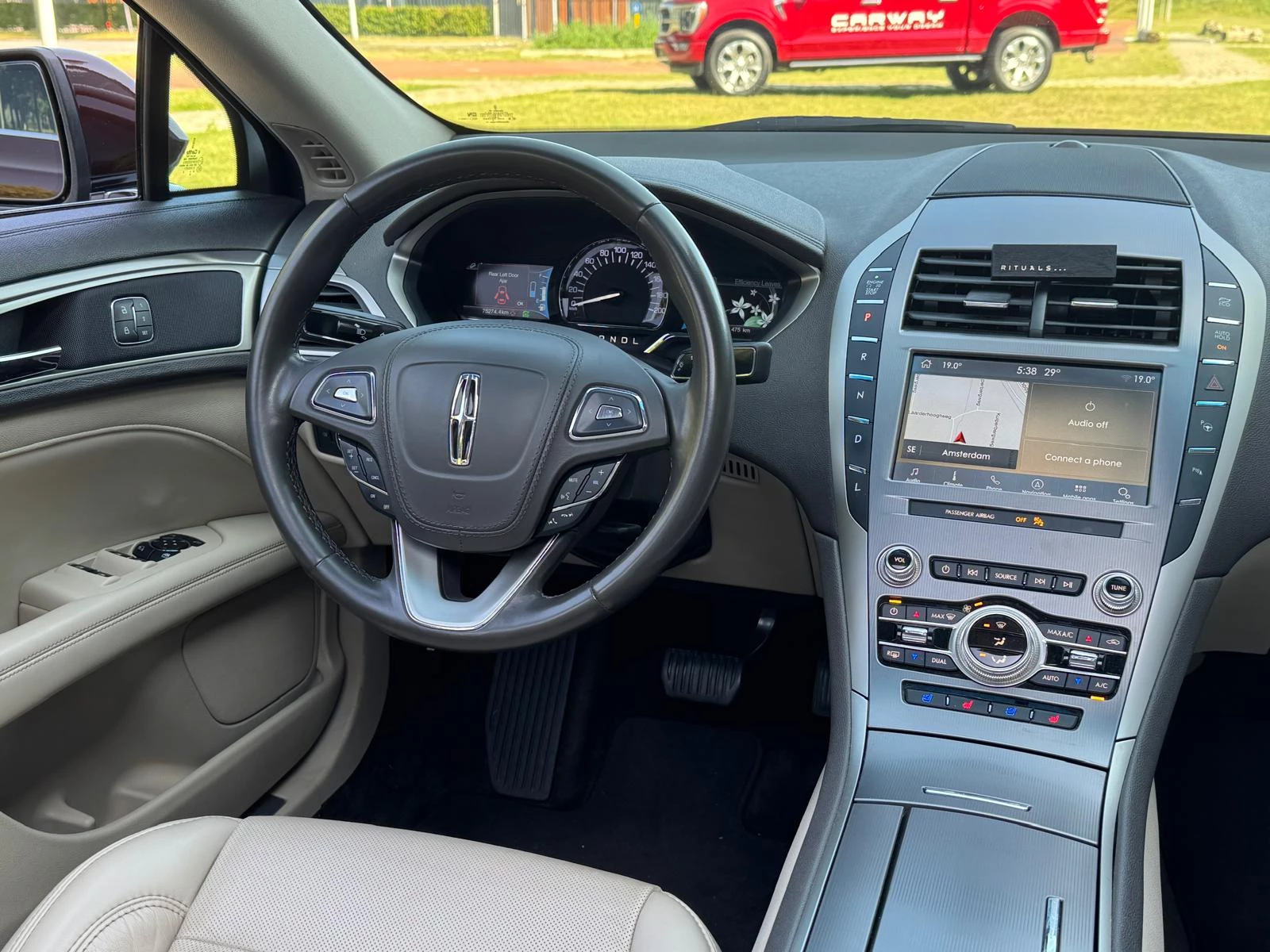 Hoofdafbeelding Lincoln MKZ