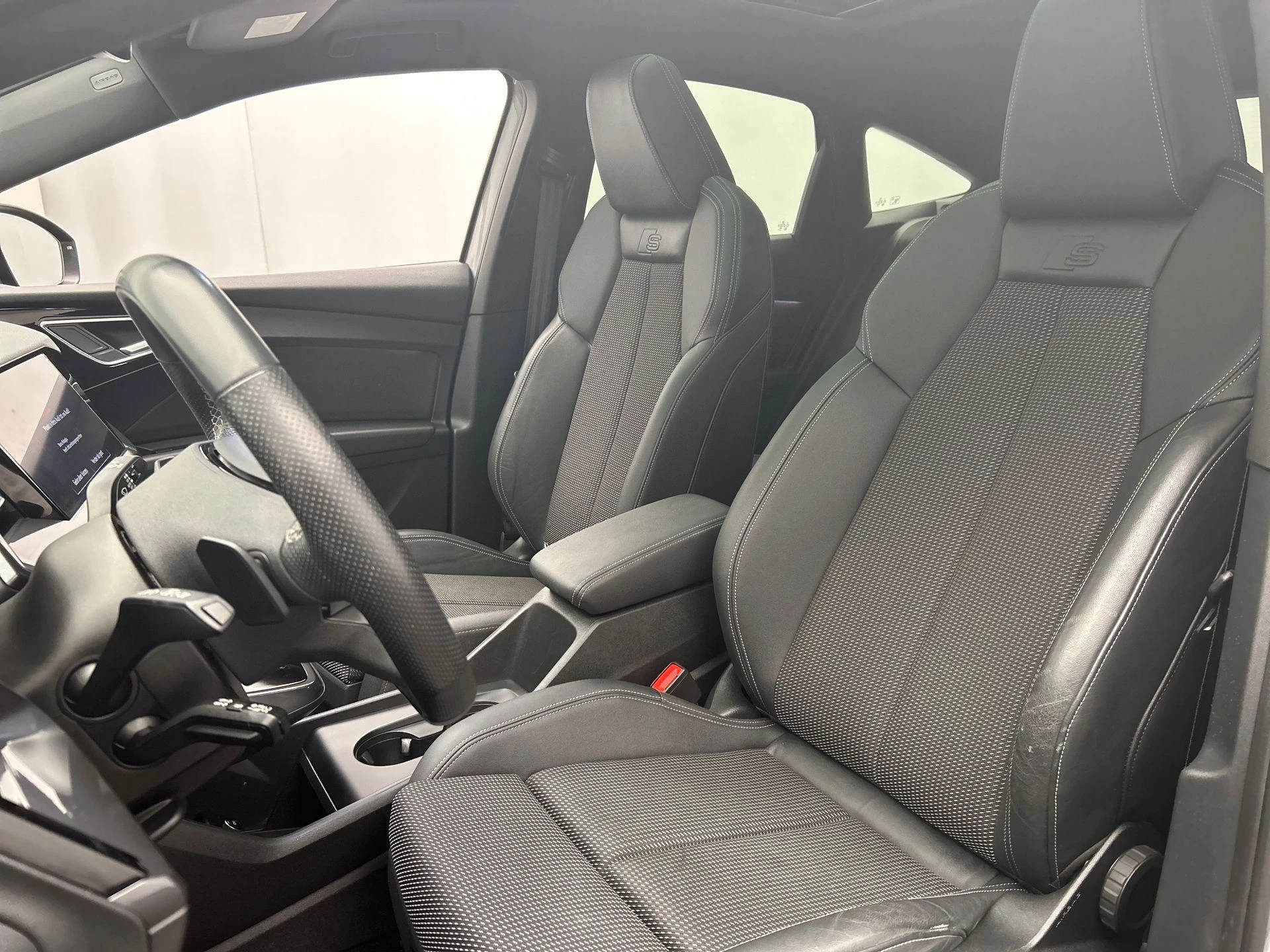 Hoofdafbeelding Audi Q4 Sportback e-tron