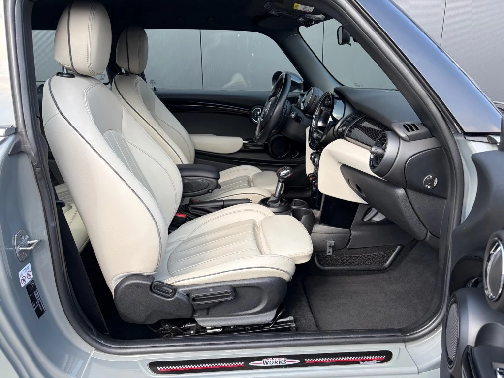 Hoofdafbeelding MINI Cooper S