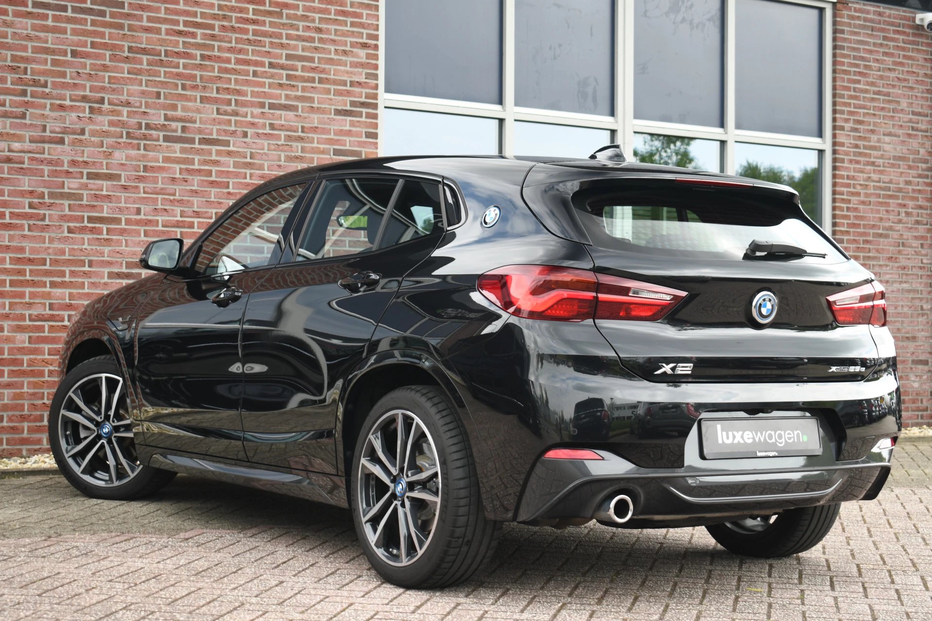 Hoofdafbeelding BMW X2