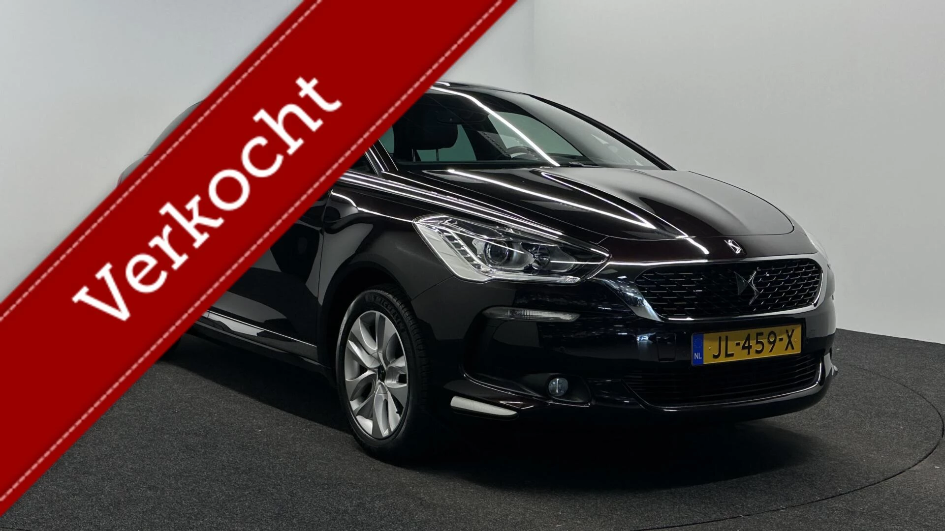 Hoofdafbeelding DS DS 5