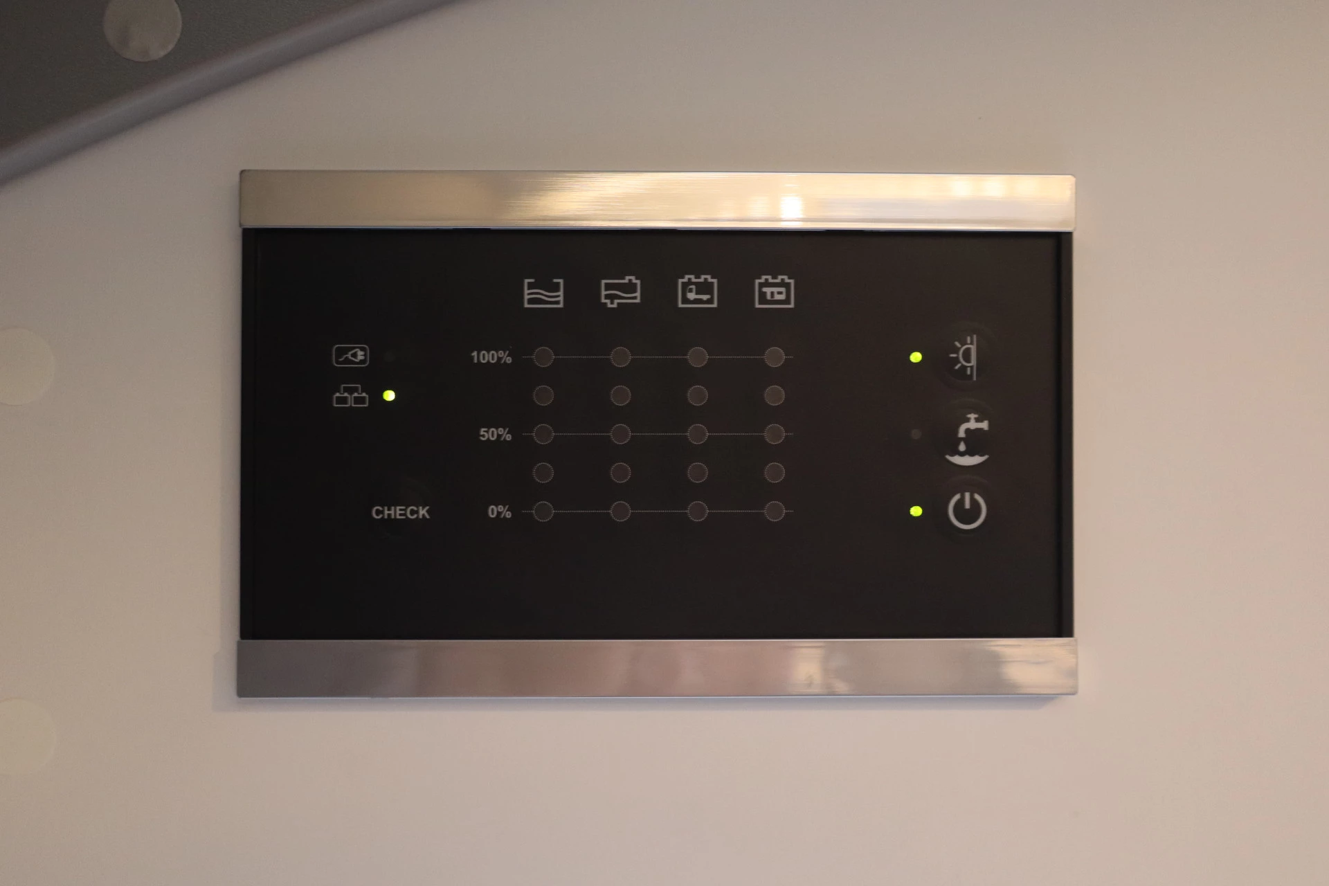 Hoofdafbeelding Weinsberg R46