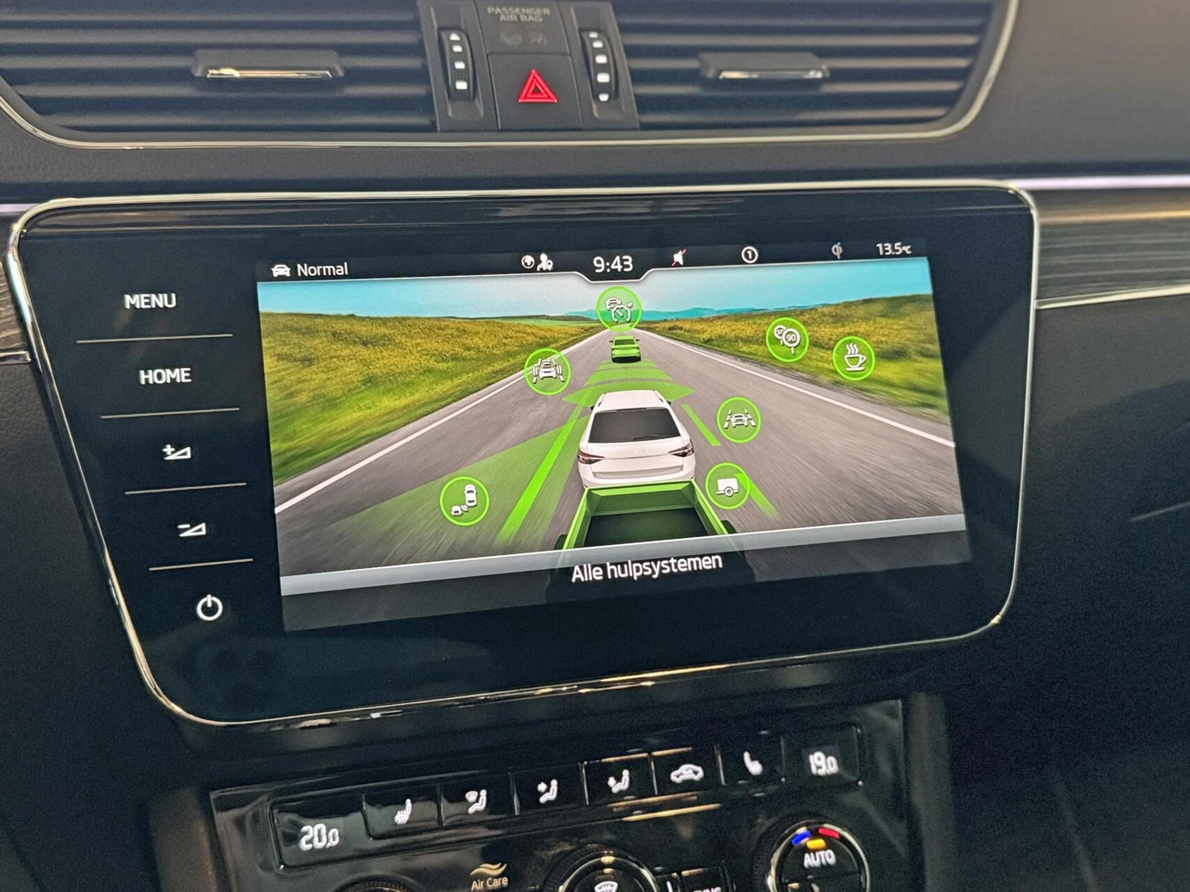 Hoofdafbeelding Škoda Superb