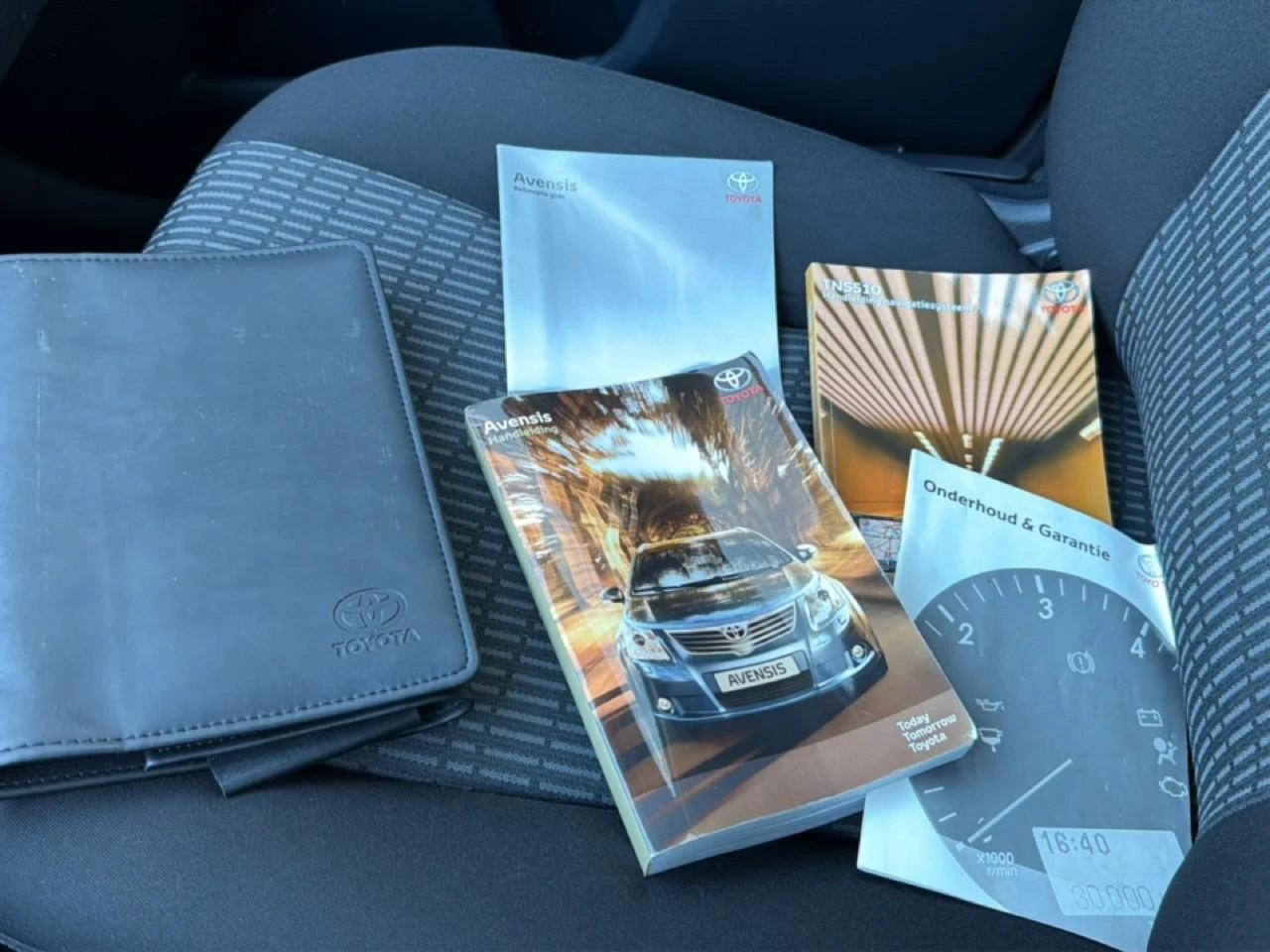 Hoofdafbeelding Toyota Avensis