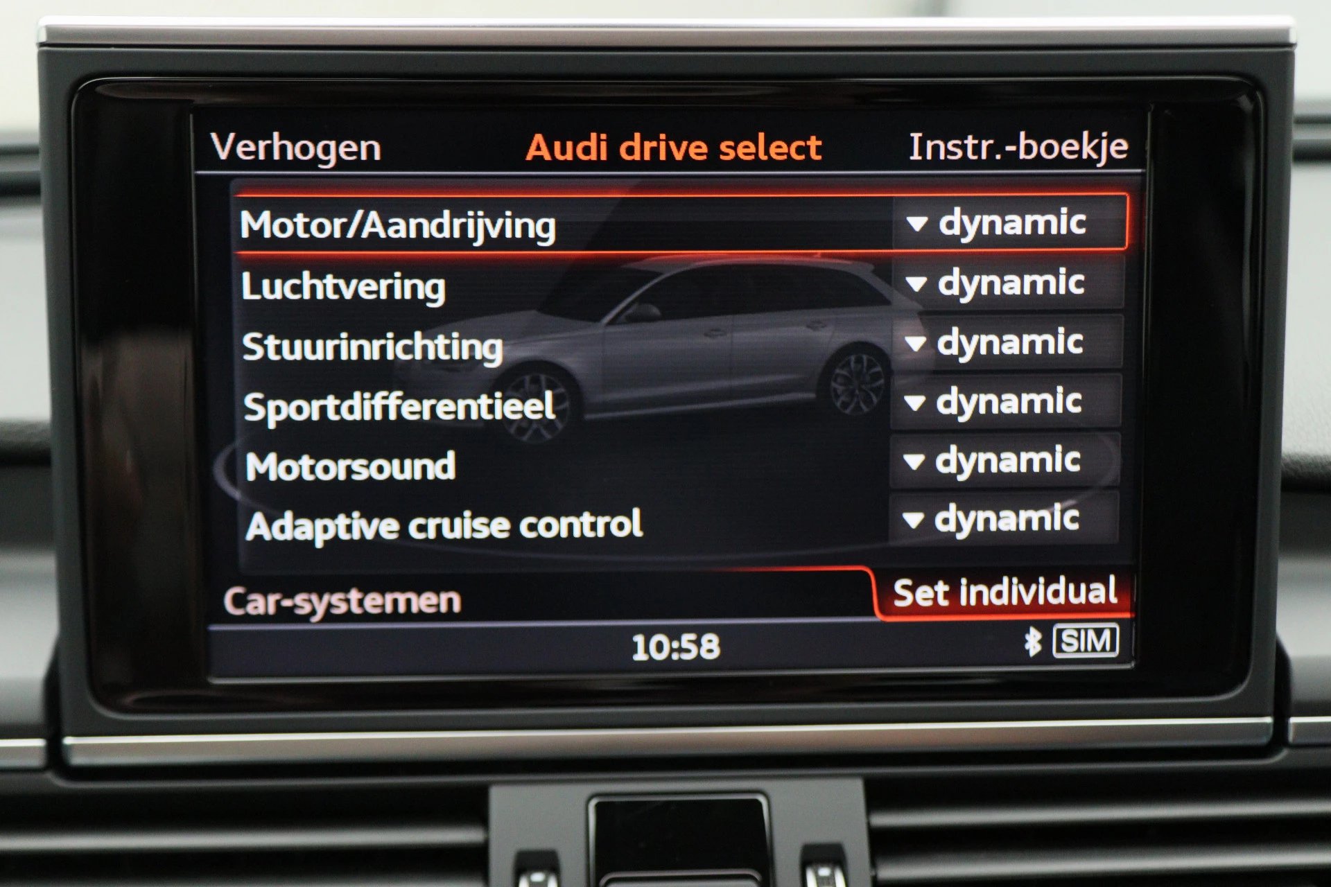 Hoofdafbeelding Audi S6