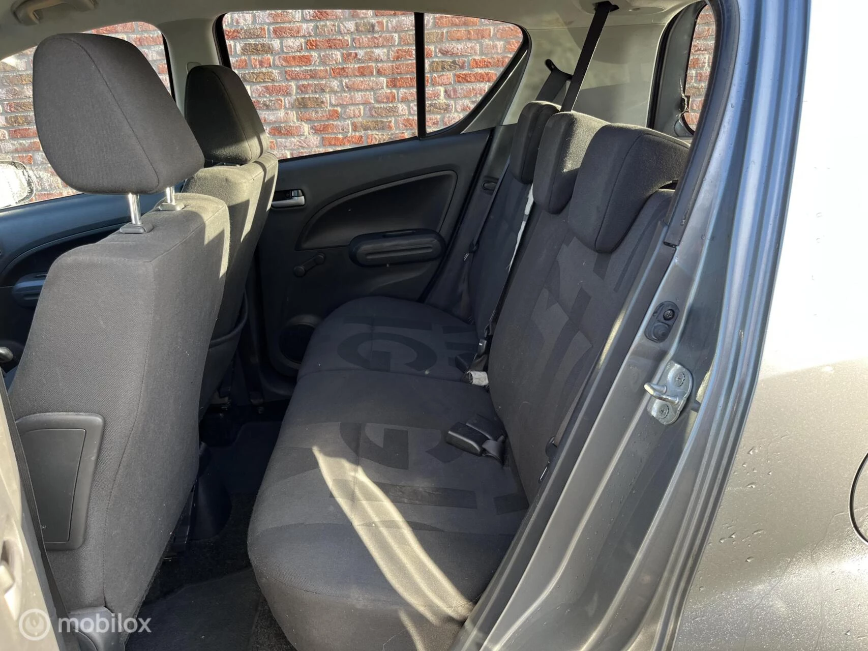 Hoofdafbeelding Opel Agila