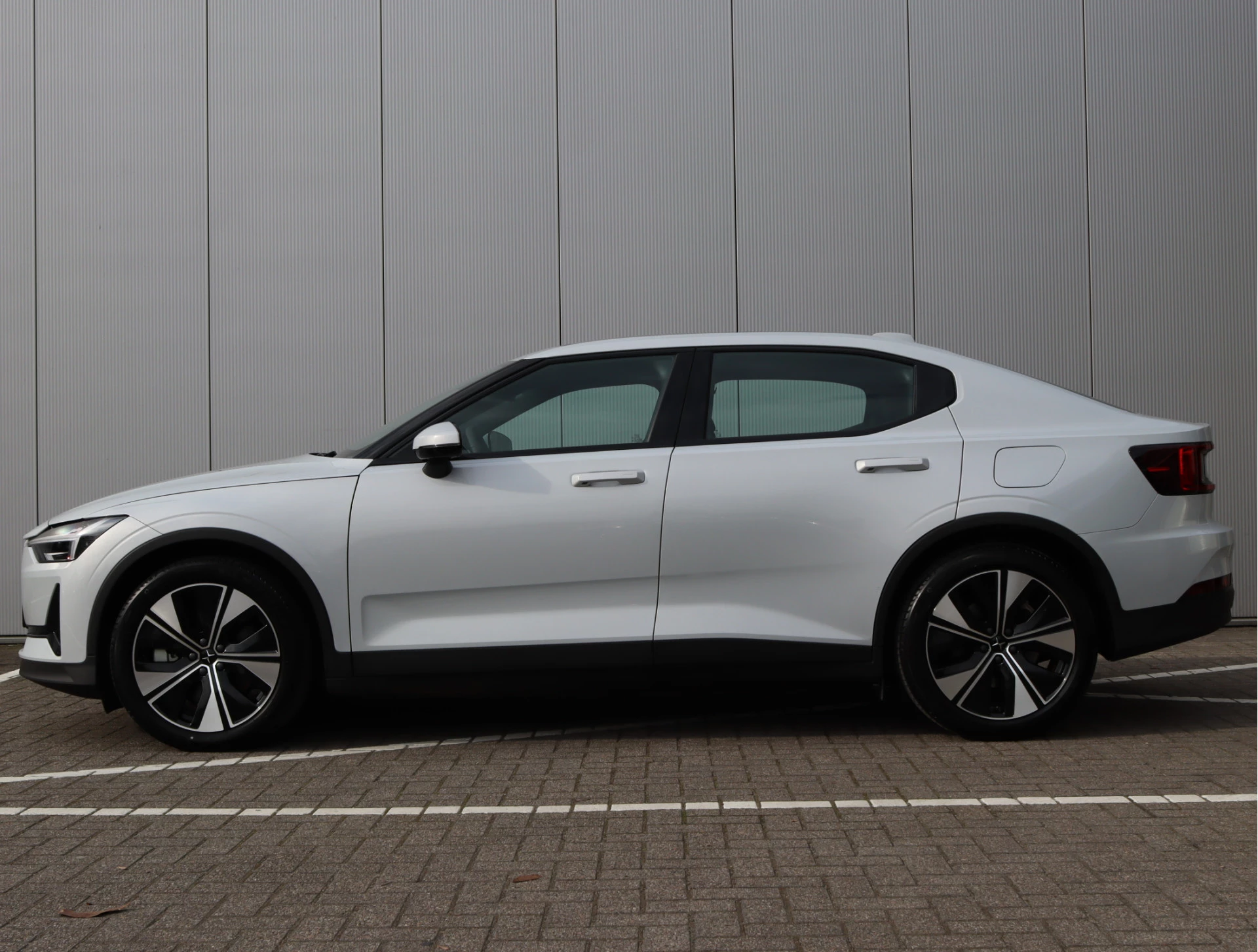 Hoofdafbeelding Polestar 2