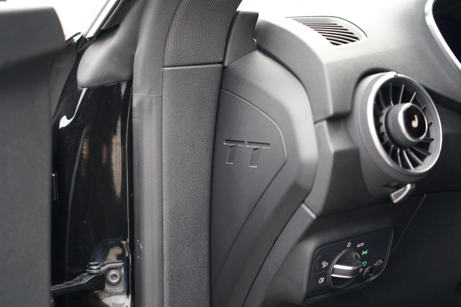 Hoofdafbeelding Audi TT