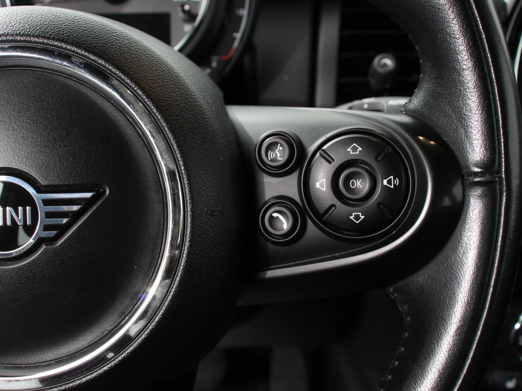 Hoofdafbeelding MINI One