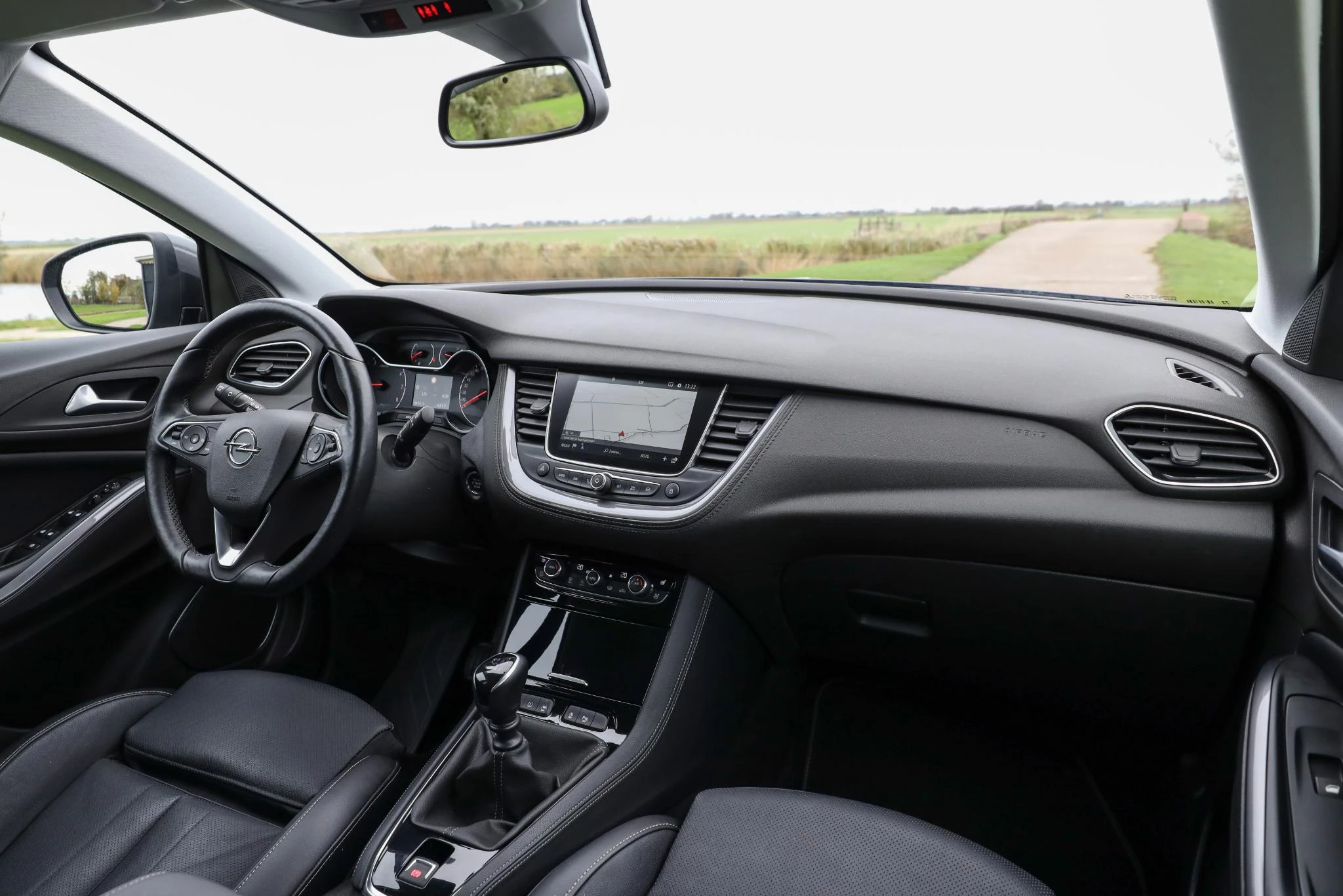 Hoofdafbeelding Opel Grandland X