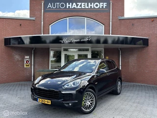 Porsche Cayenne 3.0 S E-Hybrid | Camera | Clima | Cruise | LM Velgen | Lederen bekleding | Memory chairs |