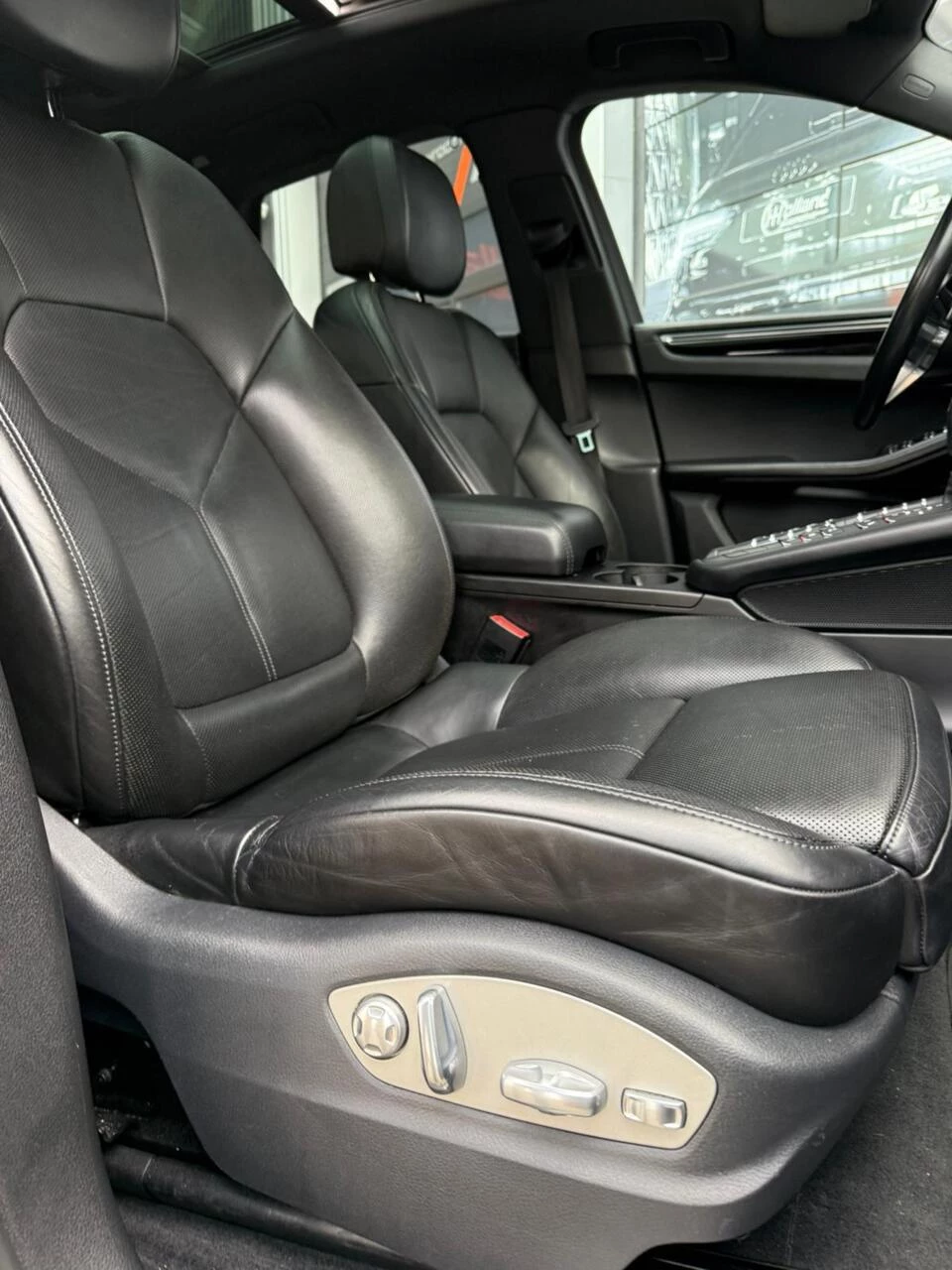 Hoofdafbeelding Porsche Macan