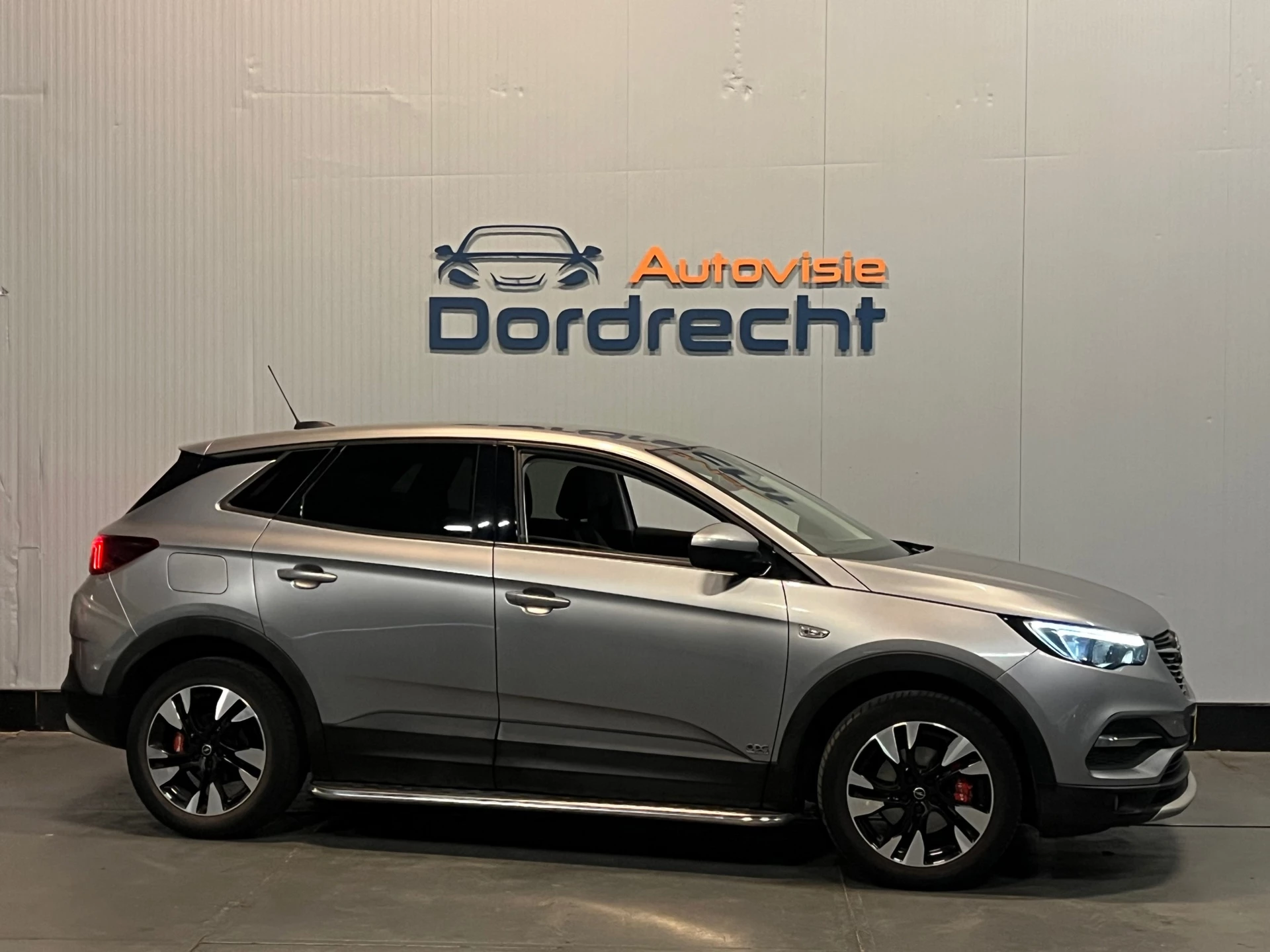 Hoofdafbeelding Opel Grandland X