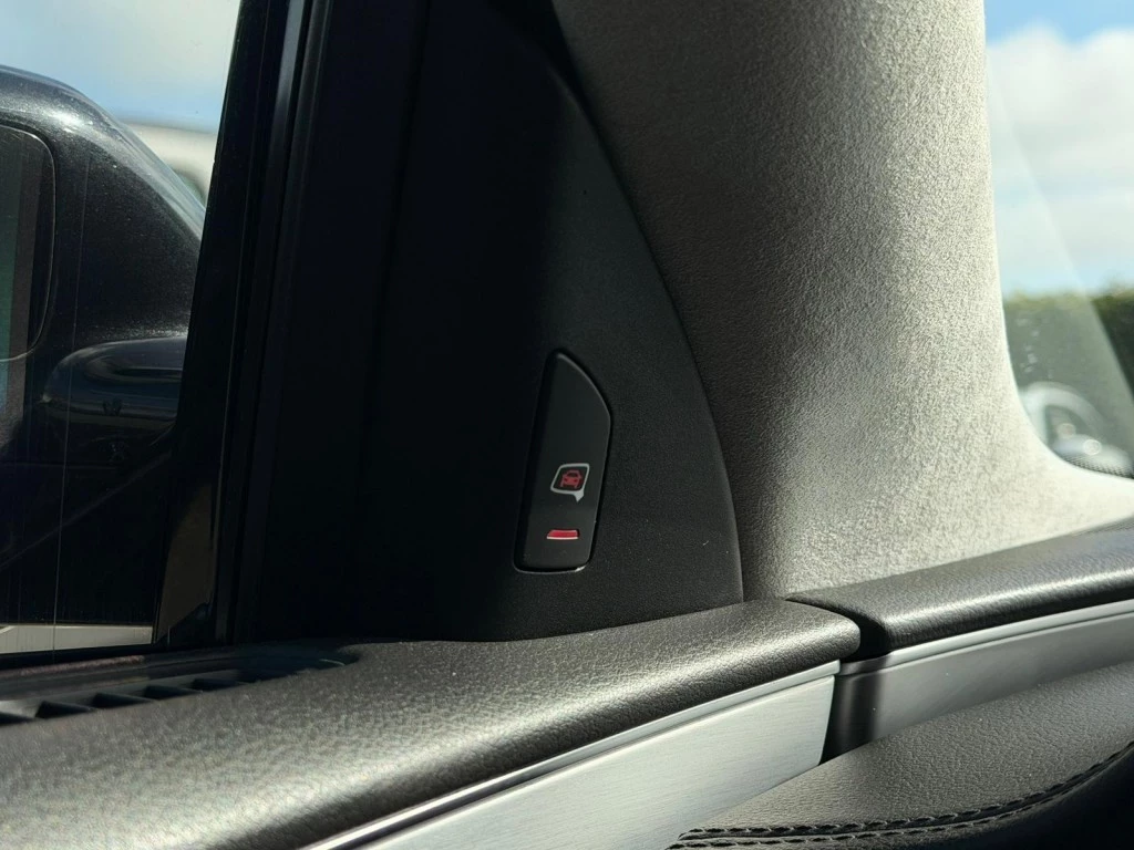 Hoofdafbeelding Audi A8
