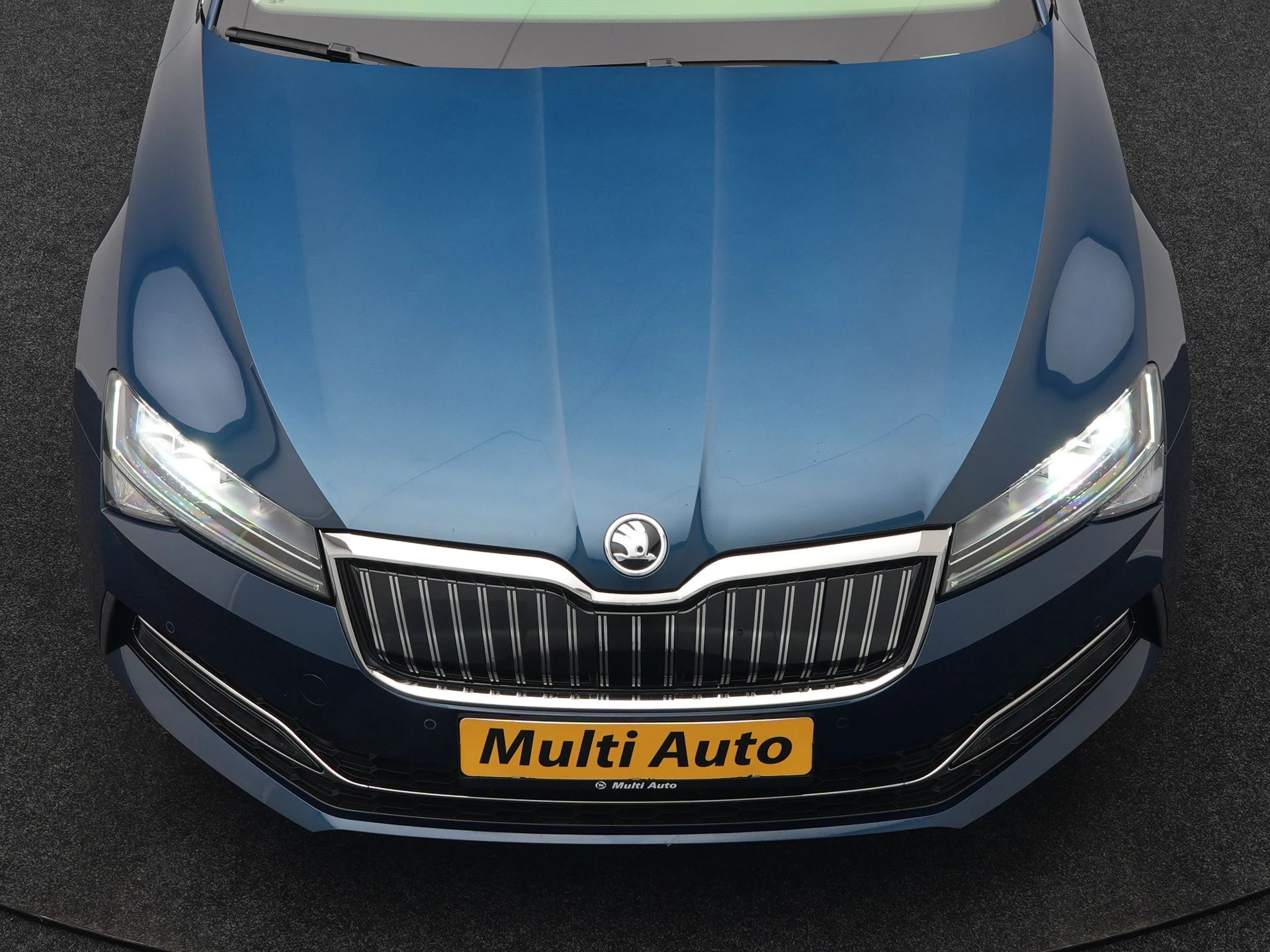 Hoofdafbeelding Škoda Superb