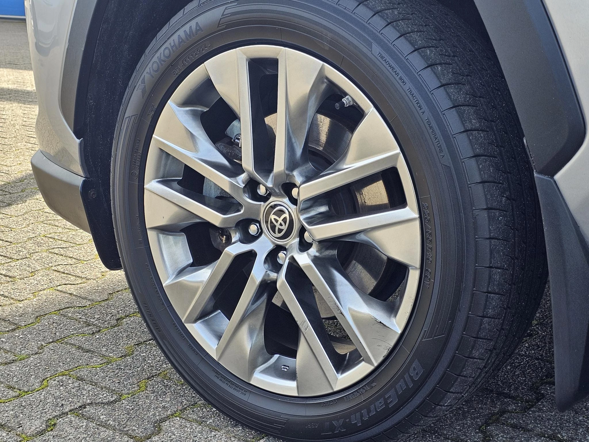 Hoofdafbeelding Toyota RAV4