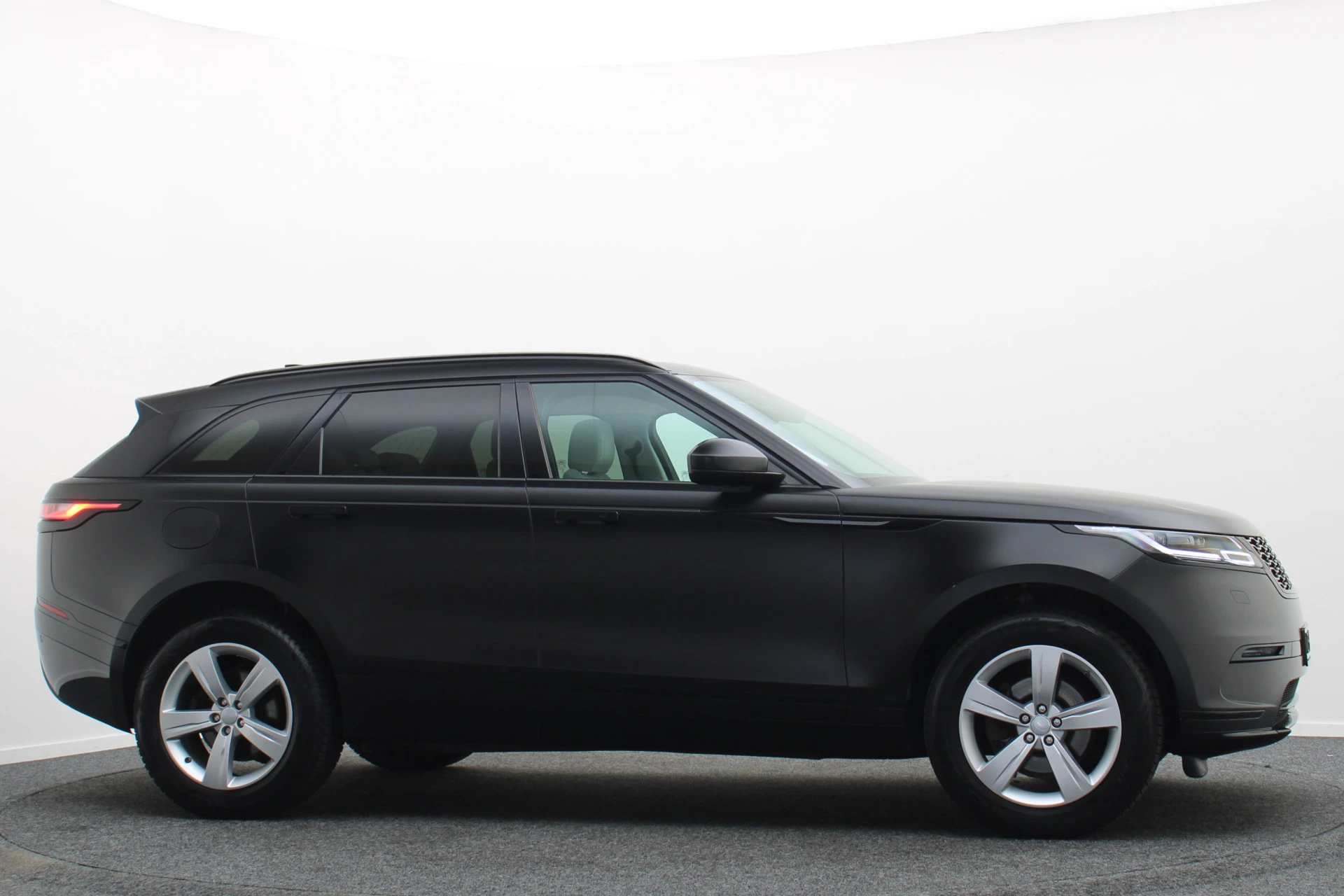 Hoofdafbeelding Land Rover Range Rover Velar