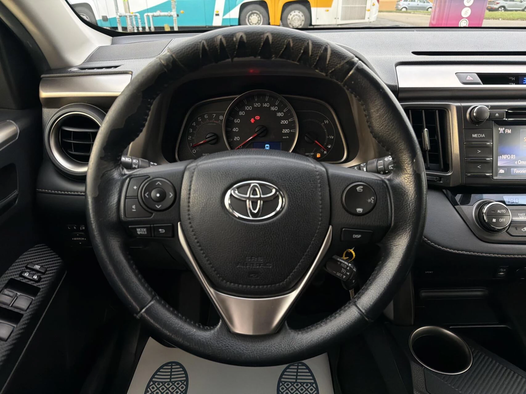 Hoofdafbeelding Toyota RAV4