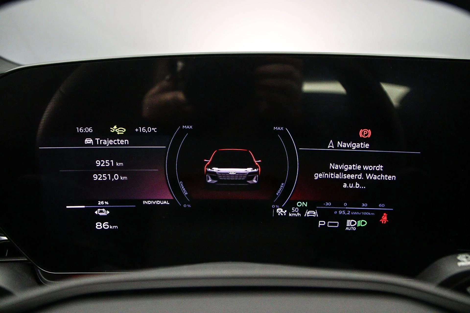 Hoofdafbeelding Audi A6 Avant e-tron