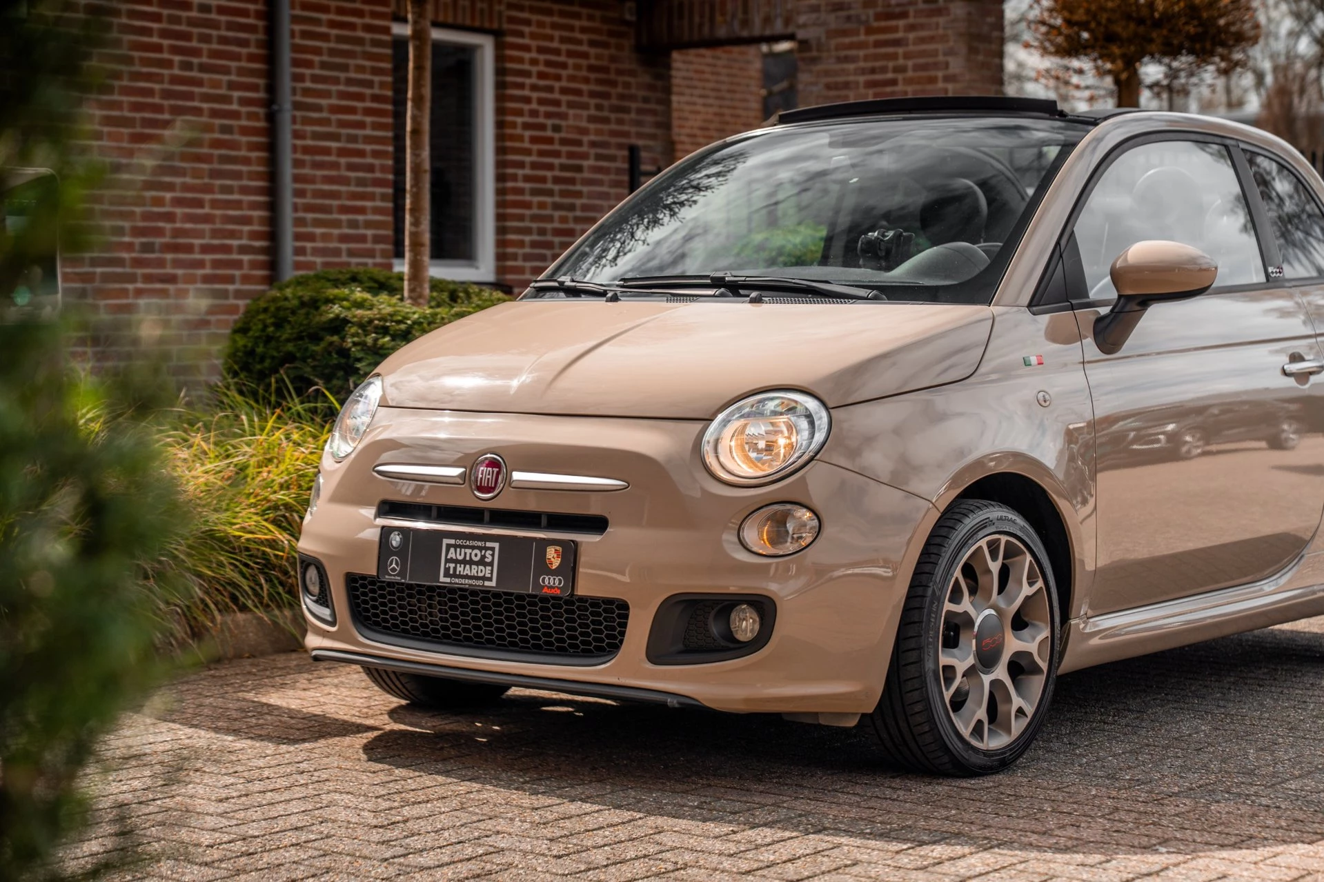 Hoofdafbeelding Fiat 500C