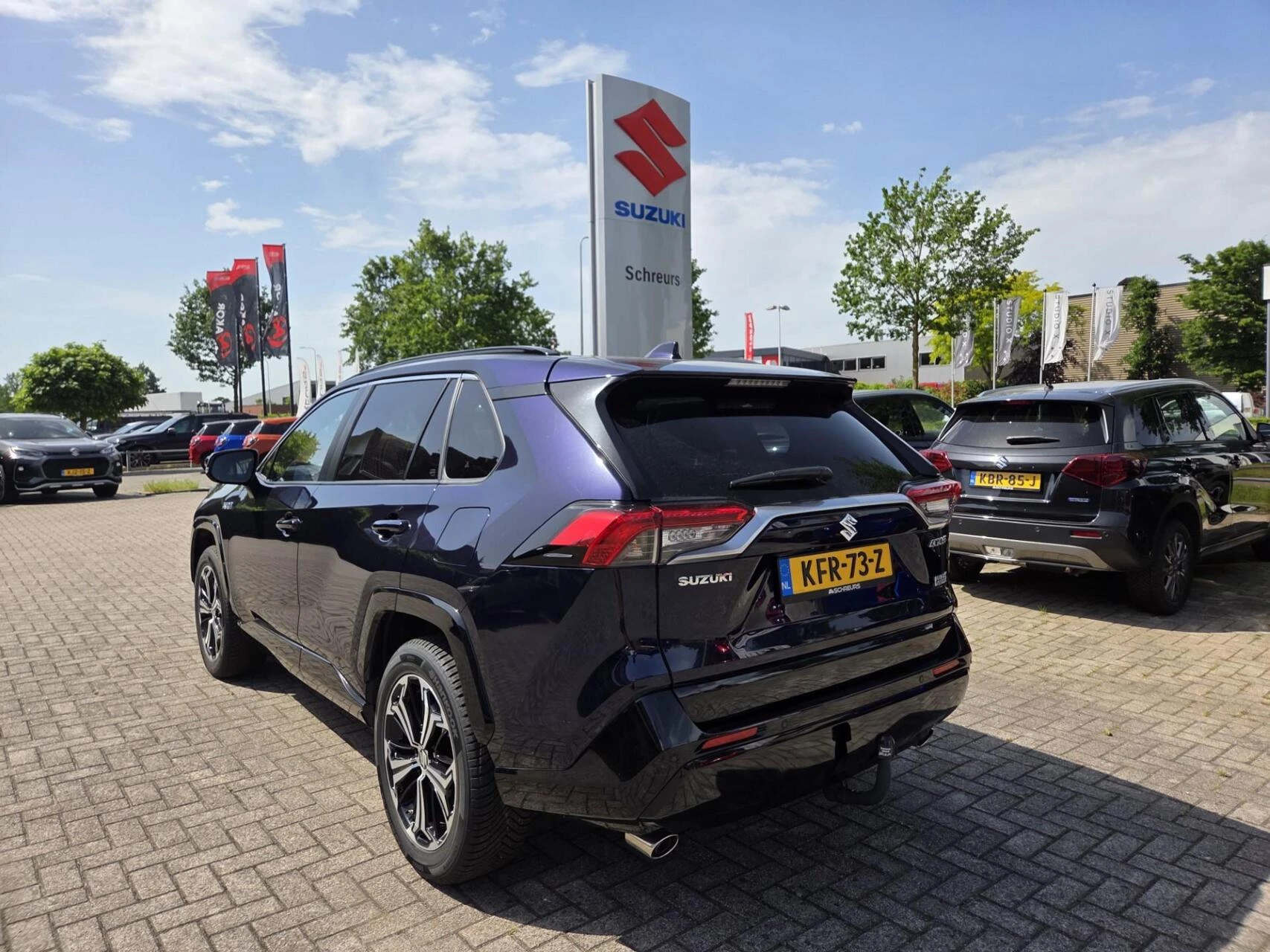 Hoofdafbeelding Suzuki Across