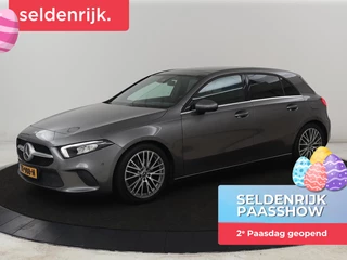 Mercedes-Benz A-klasse 200 Business Solution Plus Upgrade | Panoramadak |  Stoelverwarming | Half leder | Widescreen | Camera | Navigatie | Park Assist | Cruise control | Full LED