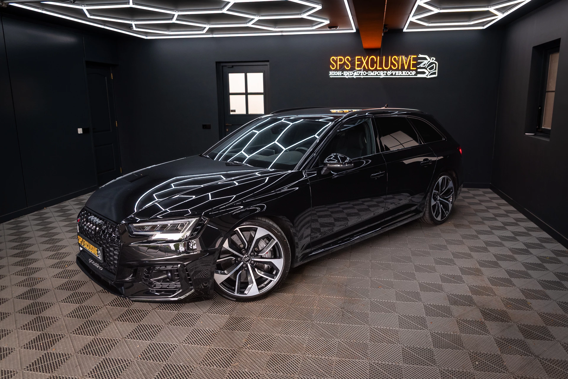 Hoofdafbeelding Audi RS4