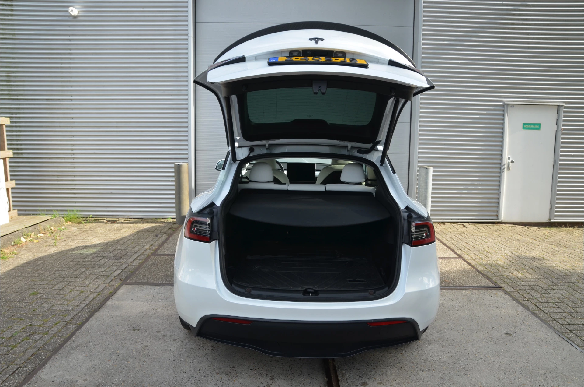 Hoofdafbeelding Tesla Model Y