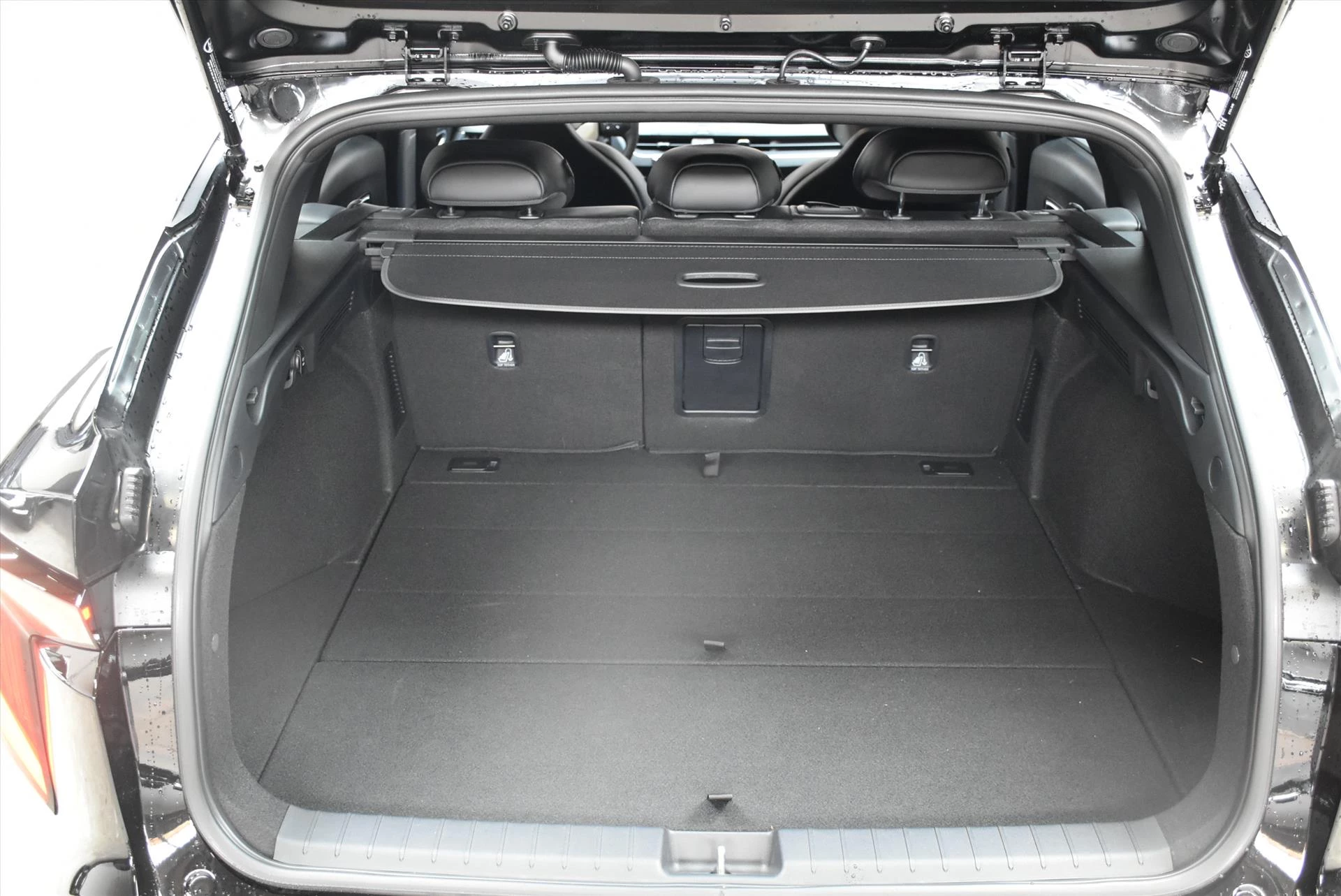Hoofdafbeelding Kia K4