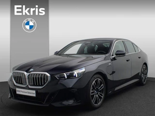 BMW 5 Serie Sedan 530e M Sportpakket Innovation Pack / NIEUW MODEL!! / Driving Assistant Plus / Harman Kardon / Elek. Stoelverstelling / 19''