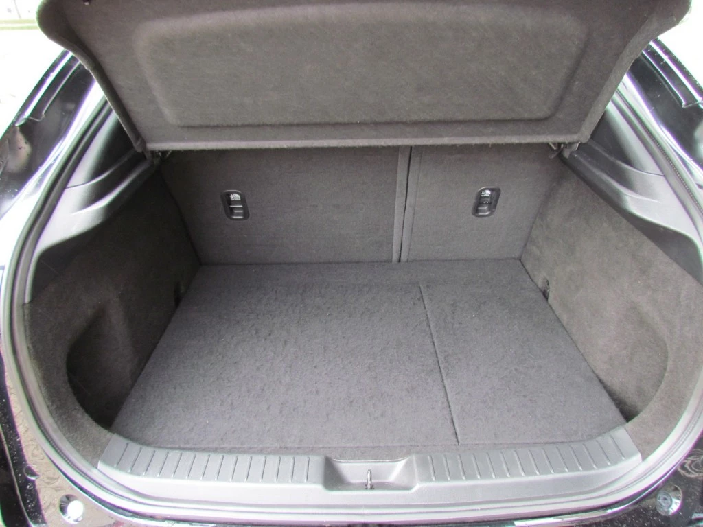 Hoofdafbeelding Mazda CX-30