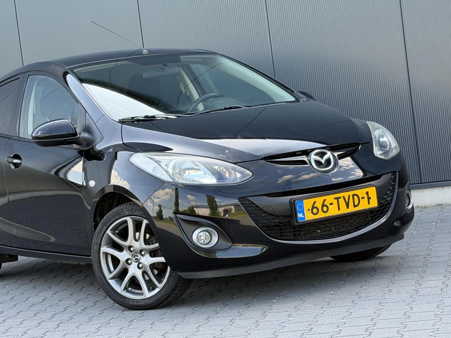 Hoofdafbeelding Mazda 2