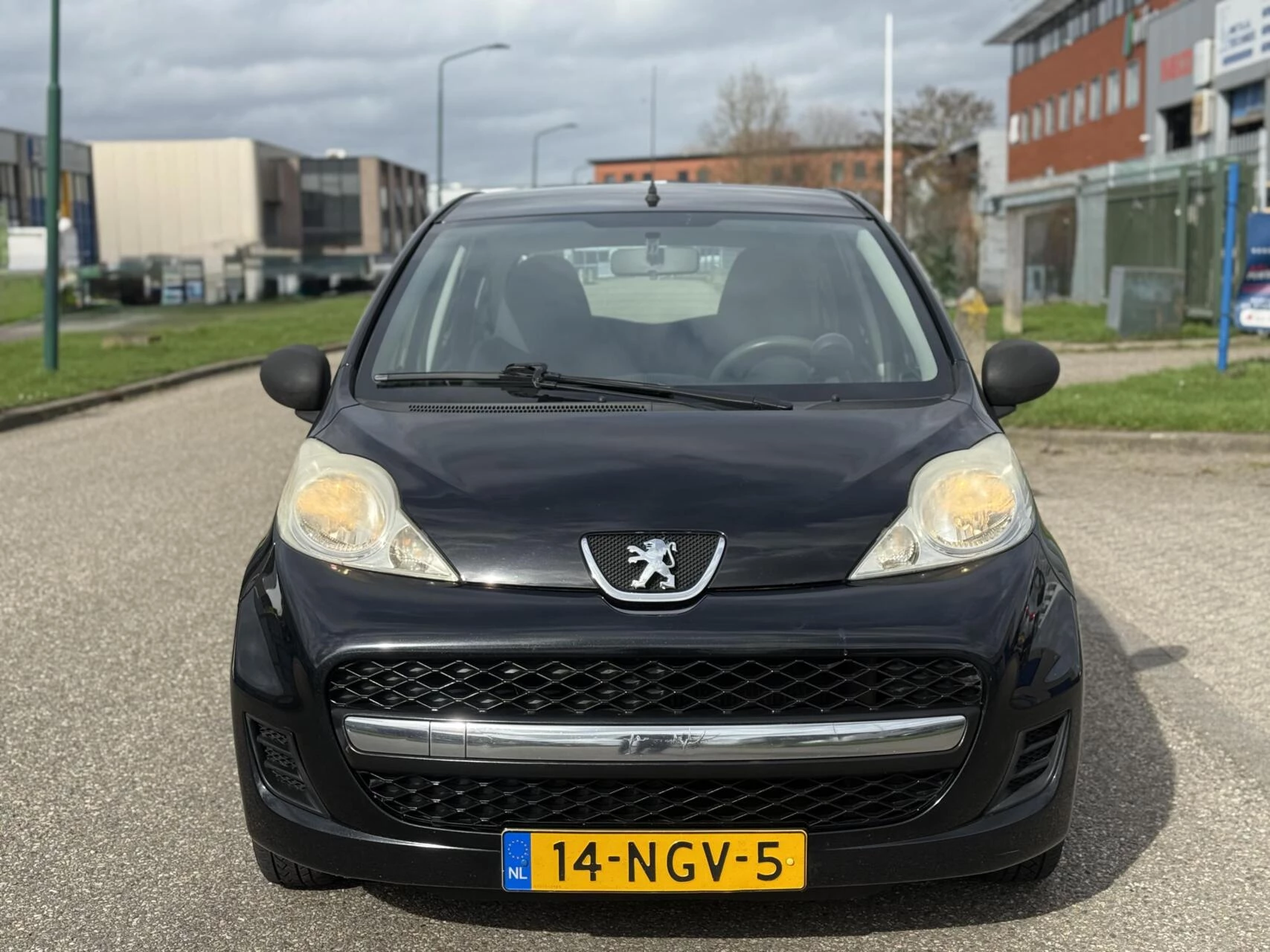 Hoofdafbeelding Peugeot 107