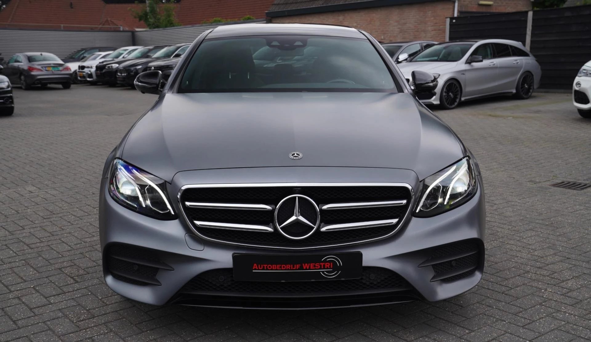 Hoofdafbeelding Mercedes-Benz E-Klasse