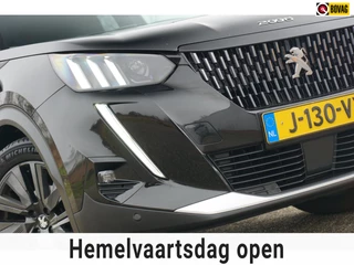 Peugeot 2008 1.2 PT GT-Line | Noir Perla Nera | AppleCarplay/Nav/Cruise/Stoelverwarming/Camera - Sportief!