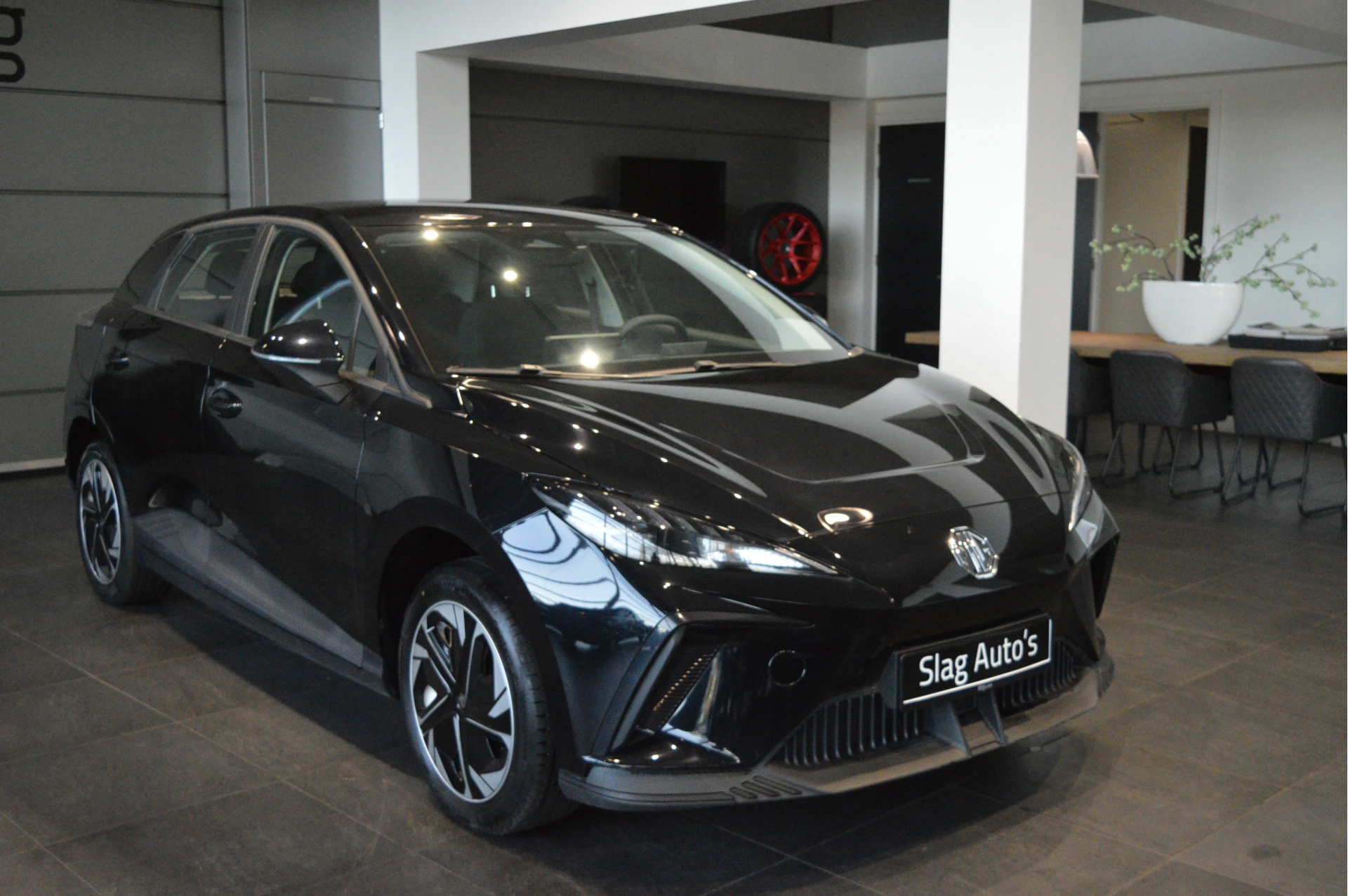 Hoofdafbeelding MG Electric