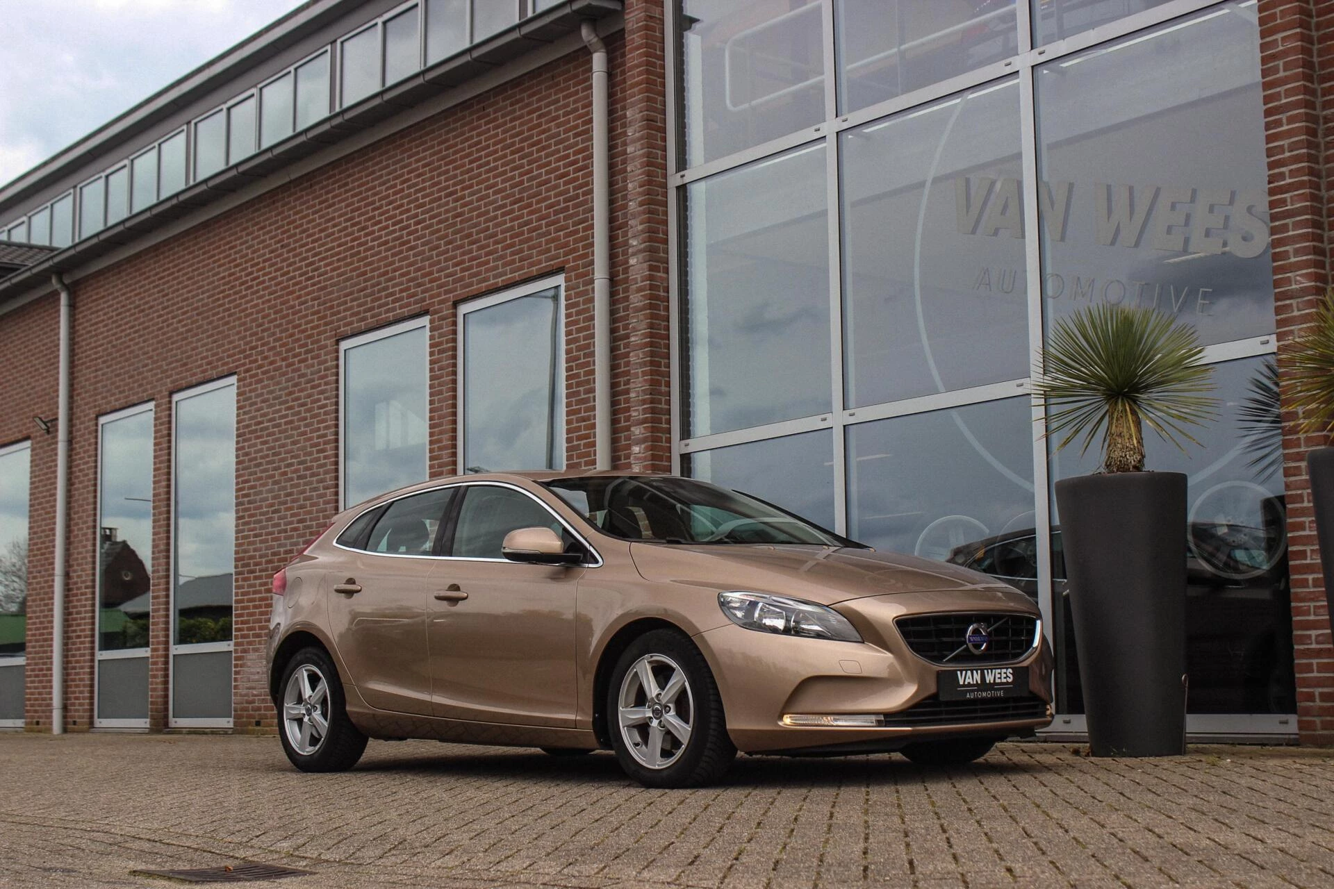 Hoofdafbeelding Volvo V40