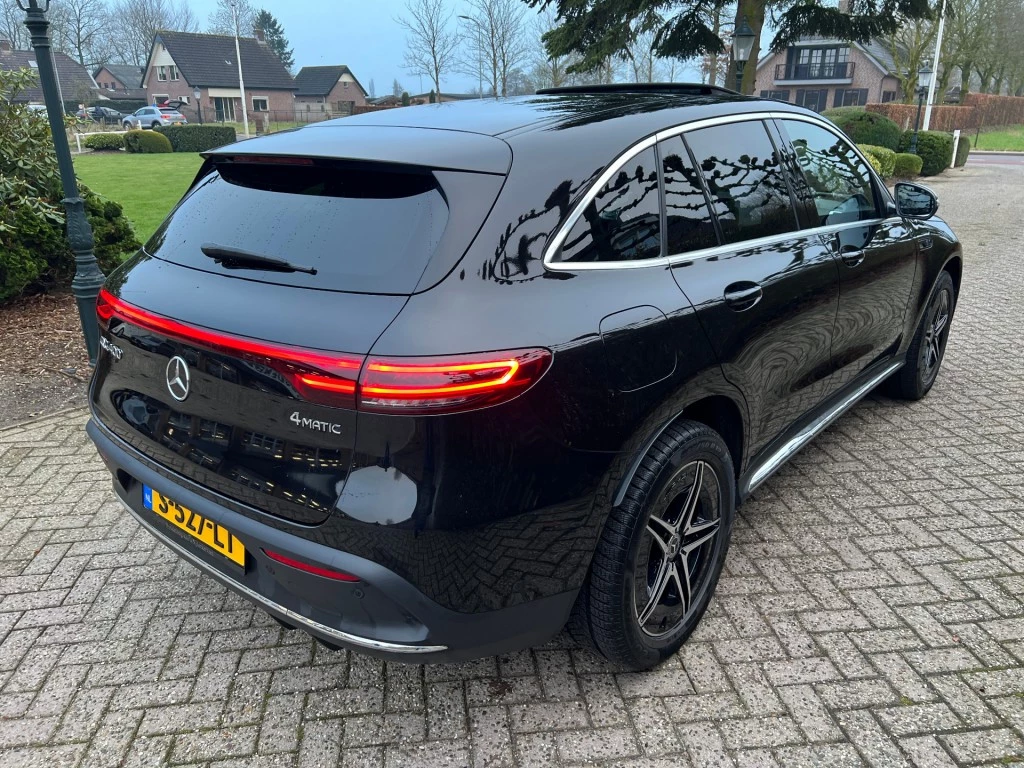Hoofdafbeelding Mercedes-Benz EQC