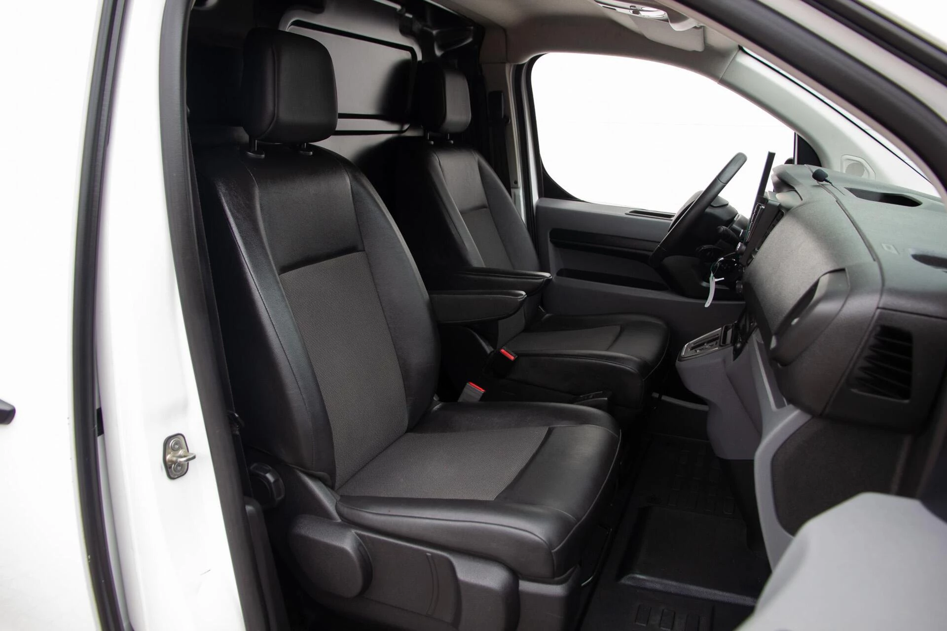 Hoofdafbeelding Opel Vivaro-e