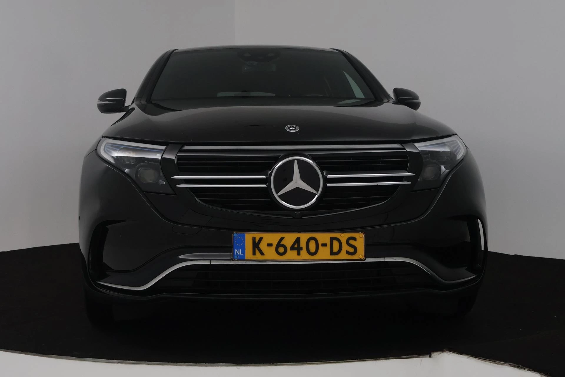 Hoofdafbeelding Mercedes-Benz EQC
