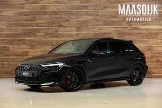 Hoofdafbeelding Audi RS3 Audi RS 3 2.5 TFSI Quattro|Carbon RS Seats|Pano|ACC|HUD|Camera|